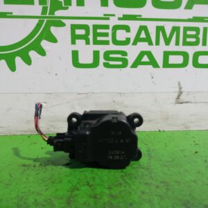 motor_apertura_trampilla_h7102_opel_zafira_b_1_9_cdti