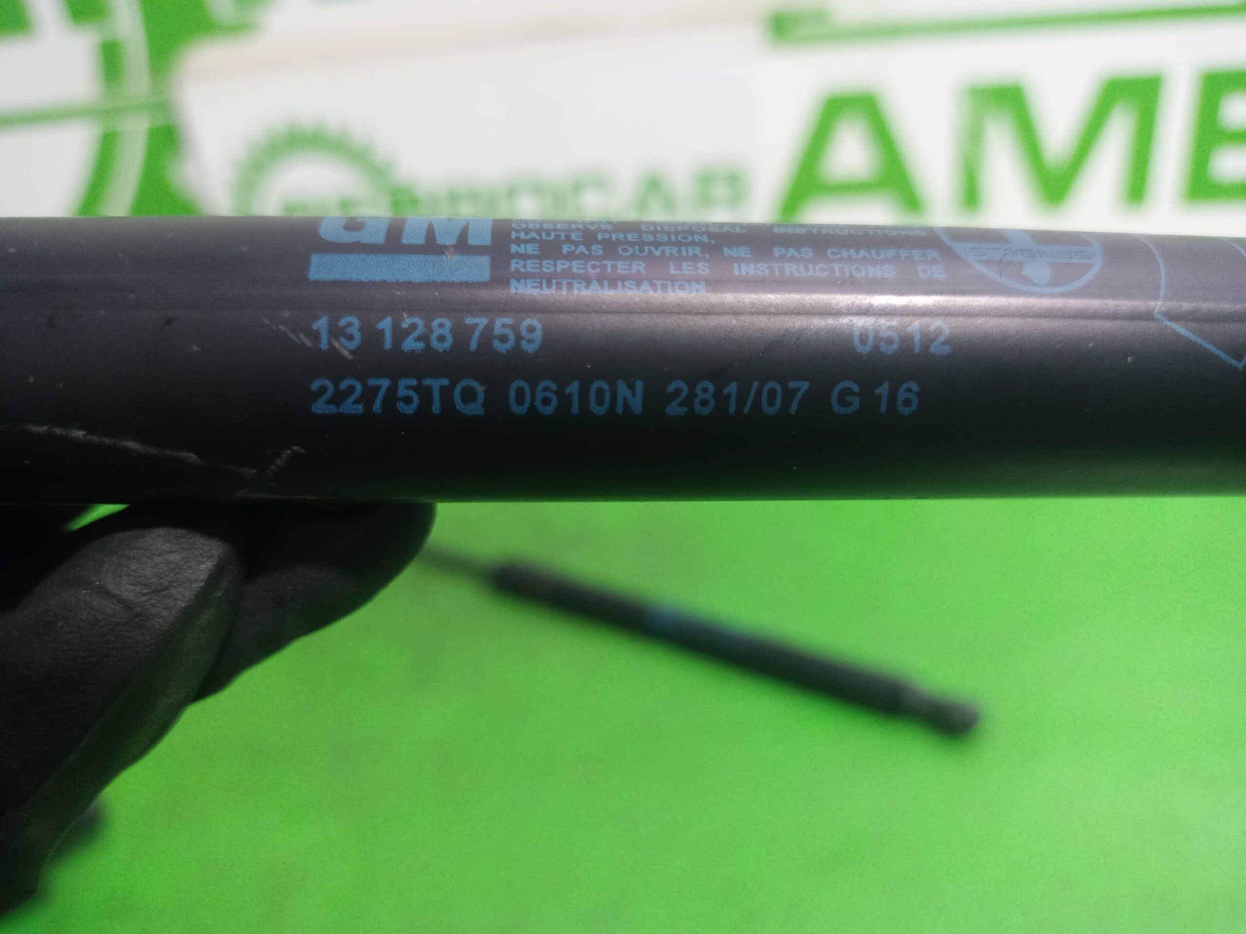 amortiguadores_maletero_porton_13128759_opel_zafira_b_1_9_cdti