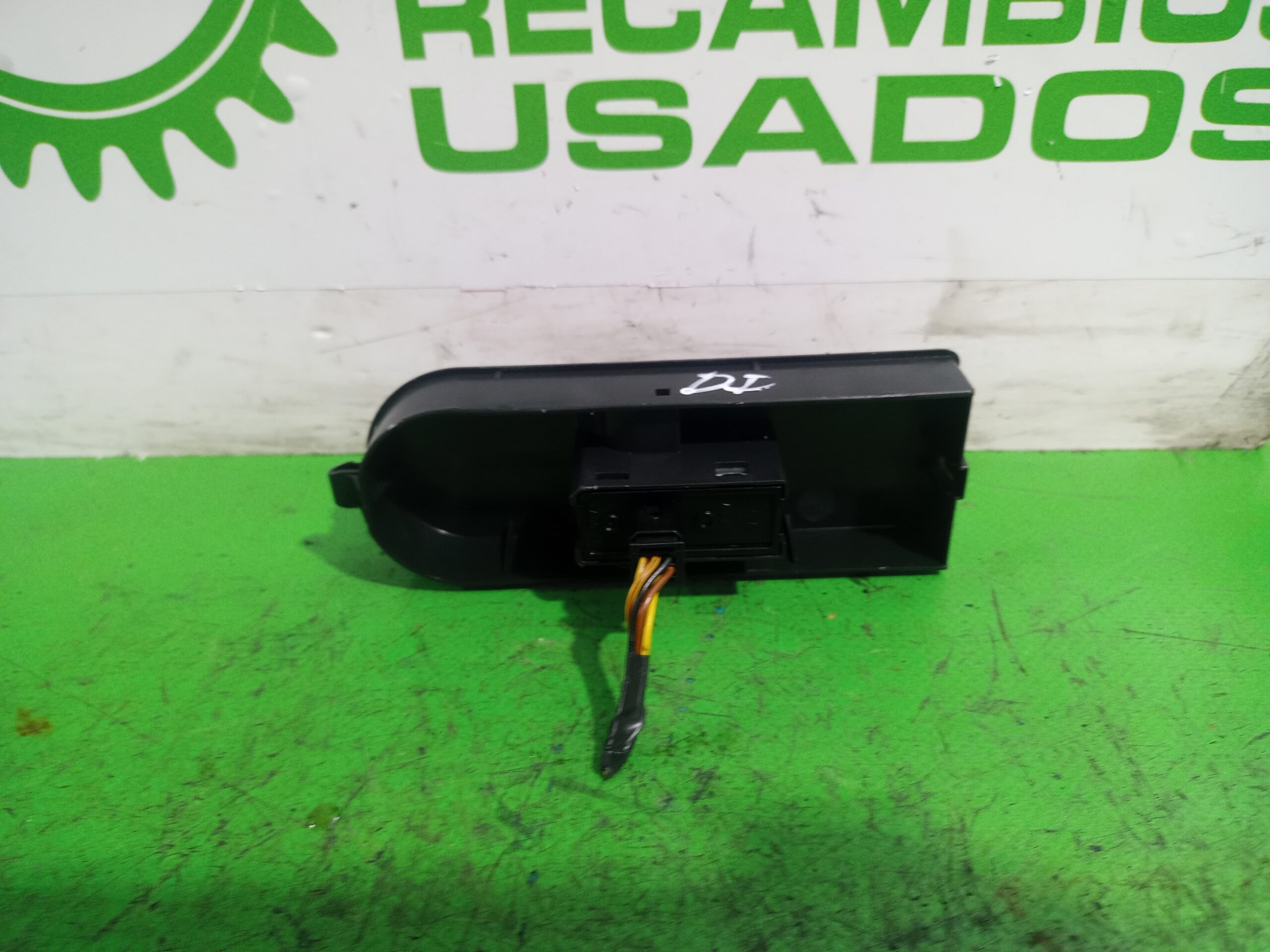 mando_elevalunas_delantero_izquierdo_13228709_opel_zafira_b_1_9_cdti