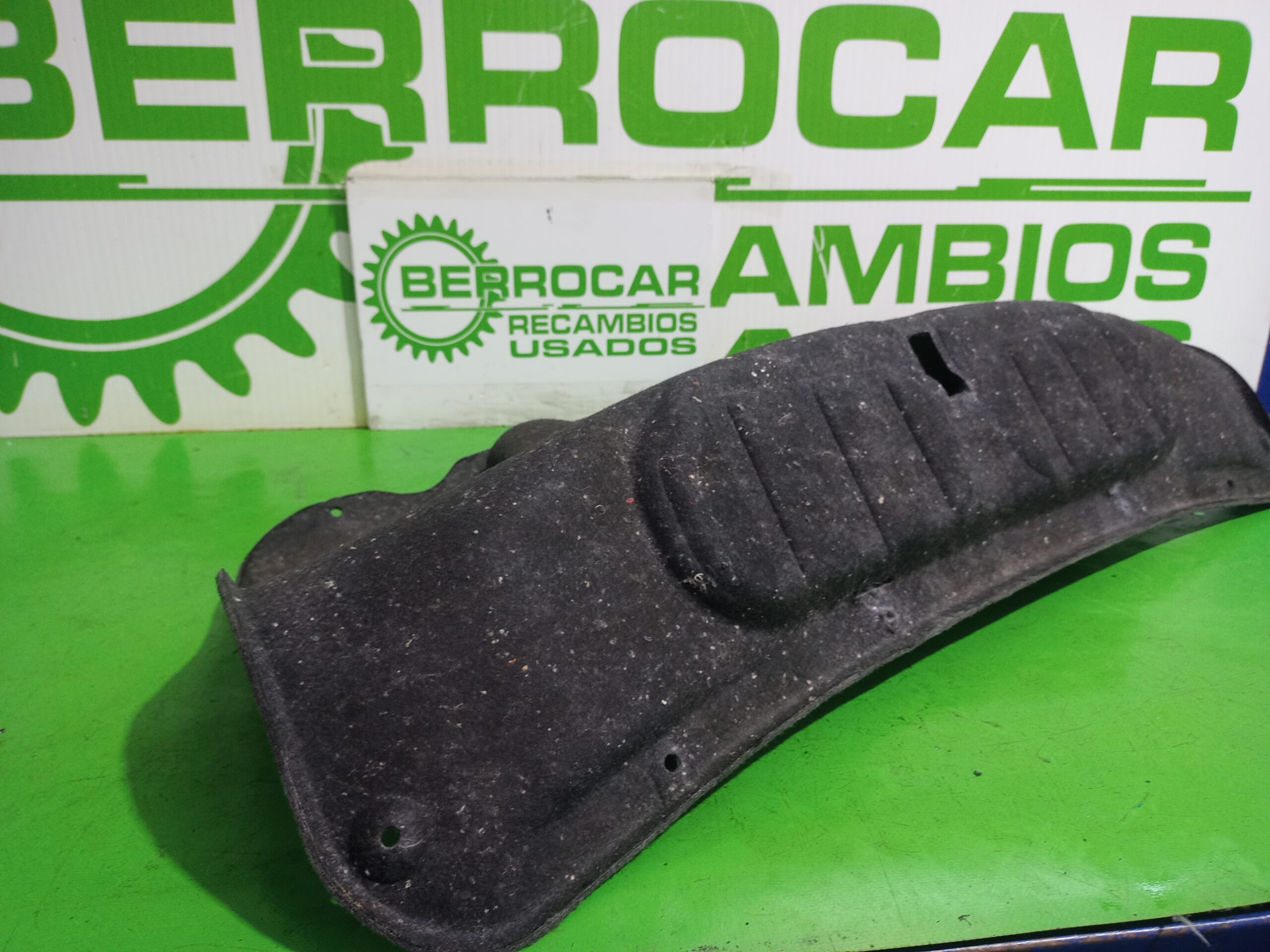 guarnecido_porton_trasero_51498176670_bmw_serie_3_berlina_e46_320d