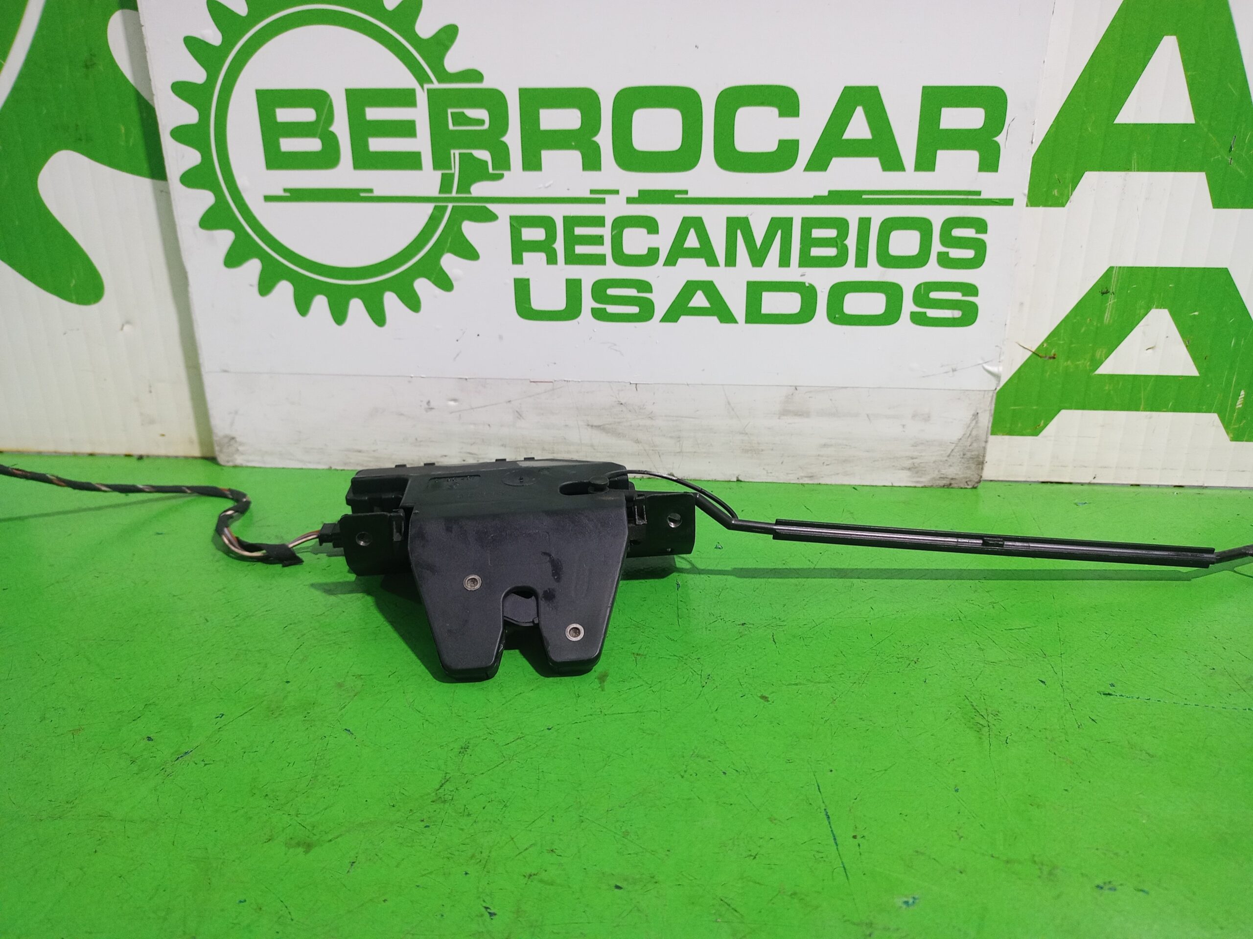 cerradura_maletero_porton_8196401_bmw_serie_3_berlina_e46_320d