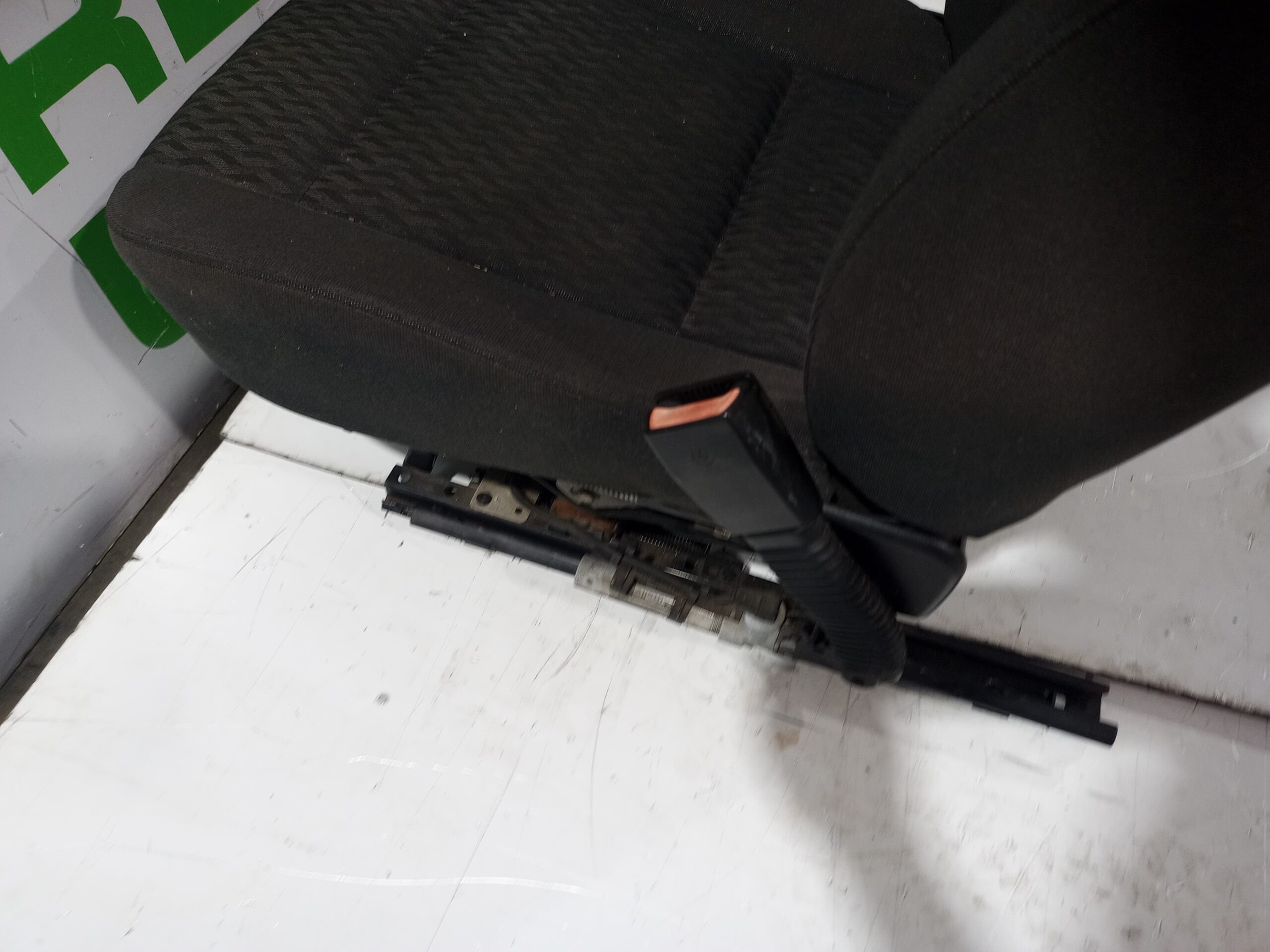 asiento_delantero_derecho_52107139026_bmw_serie_3_berlina_e46_320d