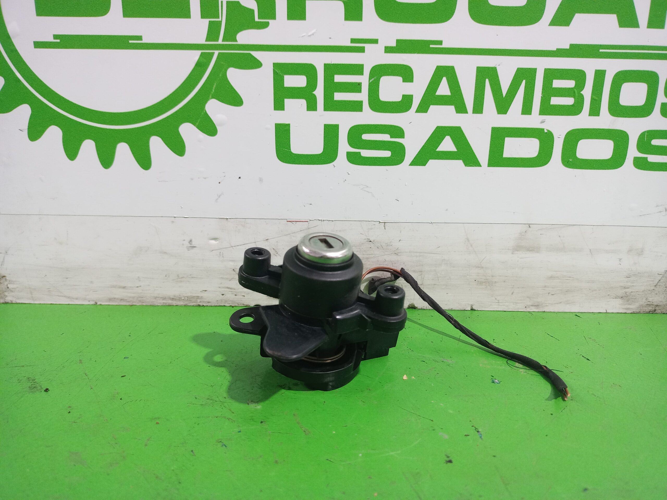 cerradura_maletero_porton_8196052_bmw_serie_3_berlina_e46_320d