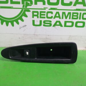 mando_elevalunas_trasero_izquierdo_9650912777_citr_n_c4_berlina_1_6_16v_hdi