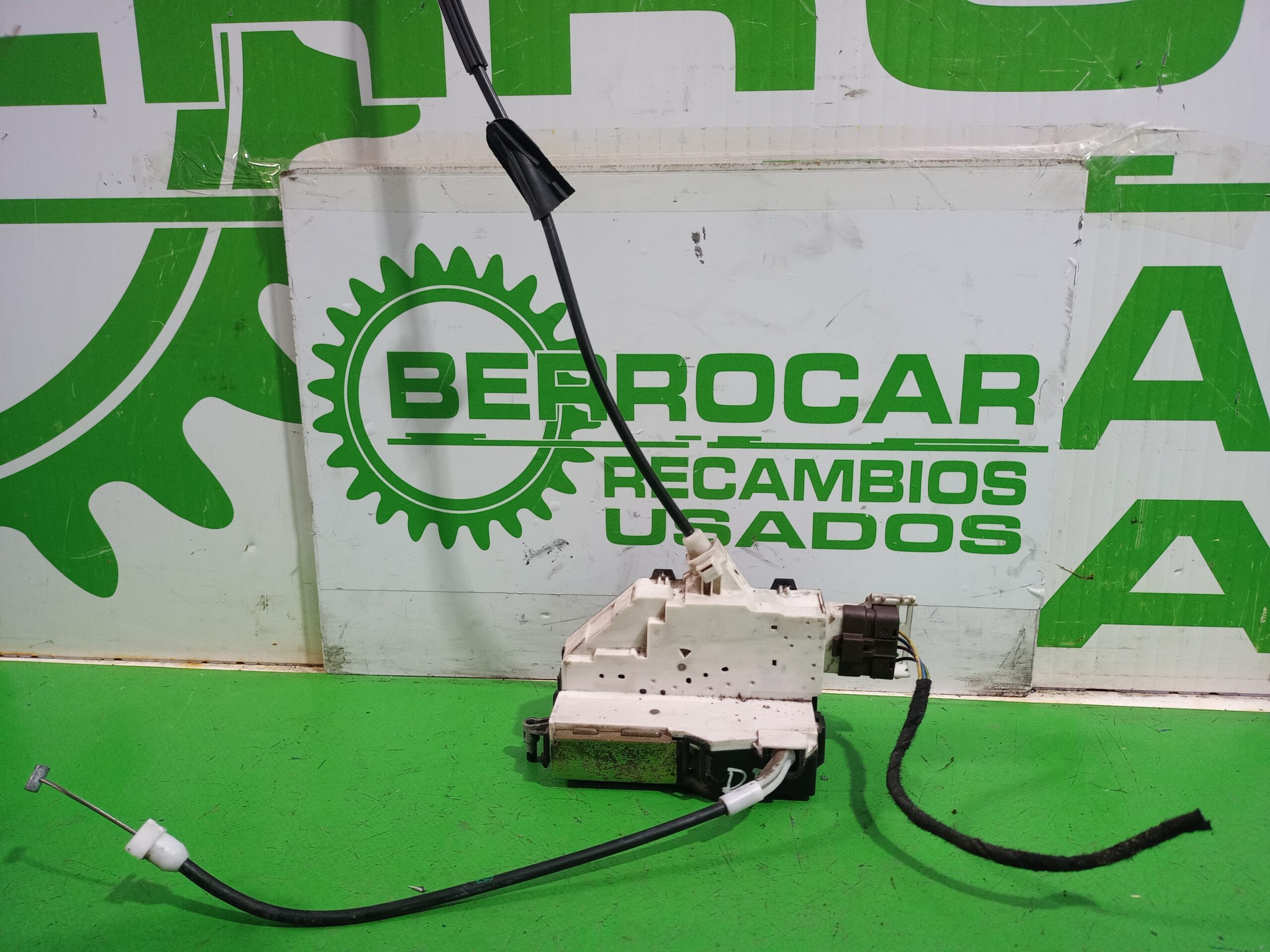 cerradura_puerta_delantera_derecha_9136et_citr_n_c4_berlina_1_6_16v_hdi