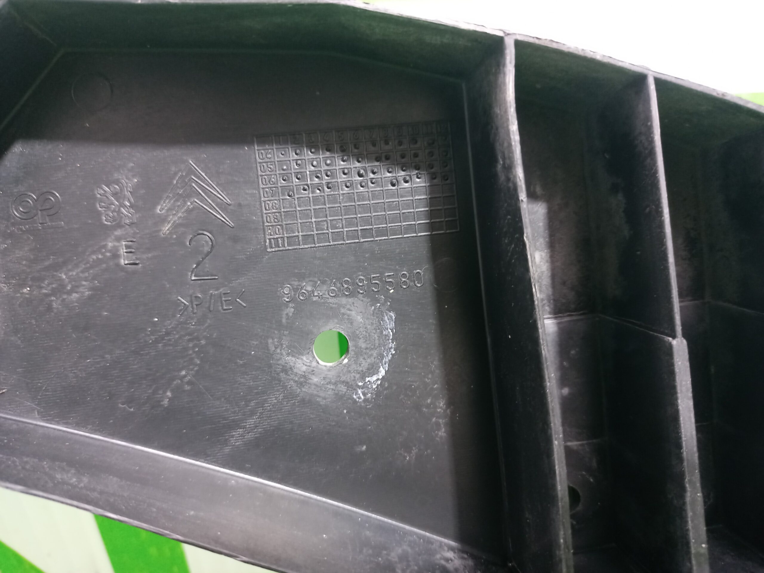 travesano_inferior_9646895580_citr_n_c4_berlina_1_6_16v_hdi