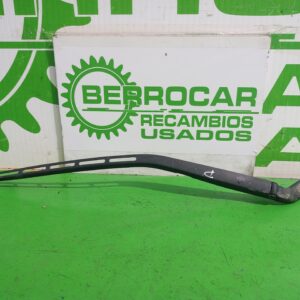 brazo_limpia_delantero_derecho_9650103880_citr_n_c4_berlina_1_6_16v_hdi