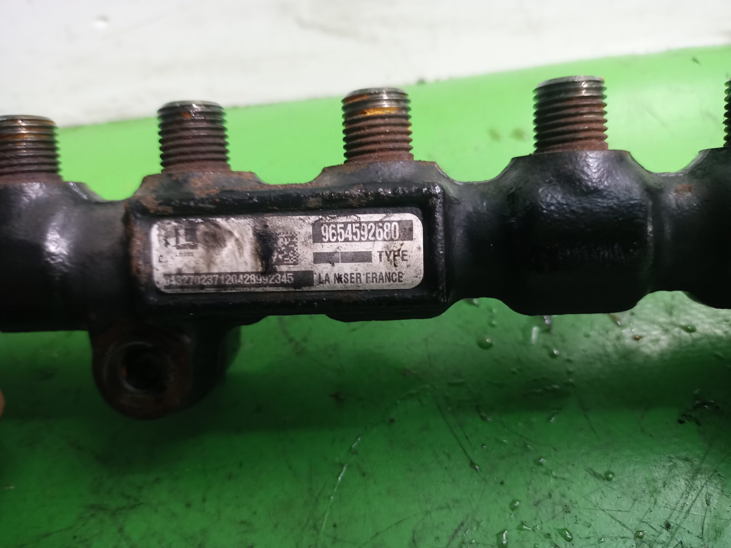 rampa_inyectora_9654592680_citr_n_c4_berlina_1_6_16v_hdi