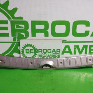 moldura_7452v0_peugeot_307_berlina_s2_1_6_16v_hdi