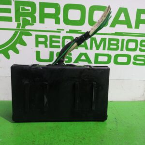 caja_reles_fusibles_96322294_peugeot_partner_s1_2_0_hdi_cat