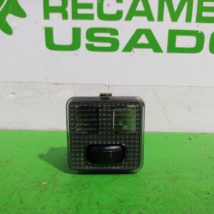 luz_interior_9607449080_peugeot_partner_s1_2_0_hdi_cat