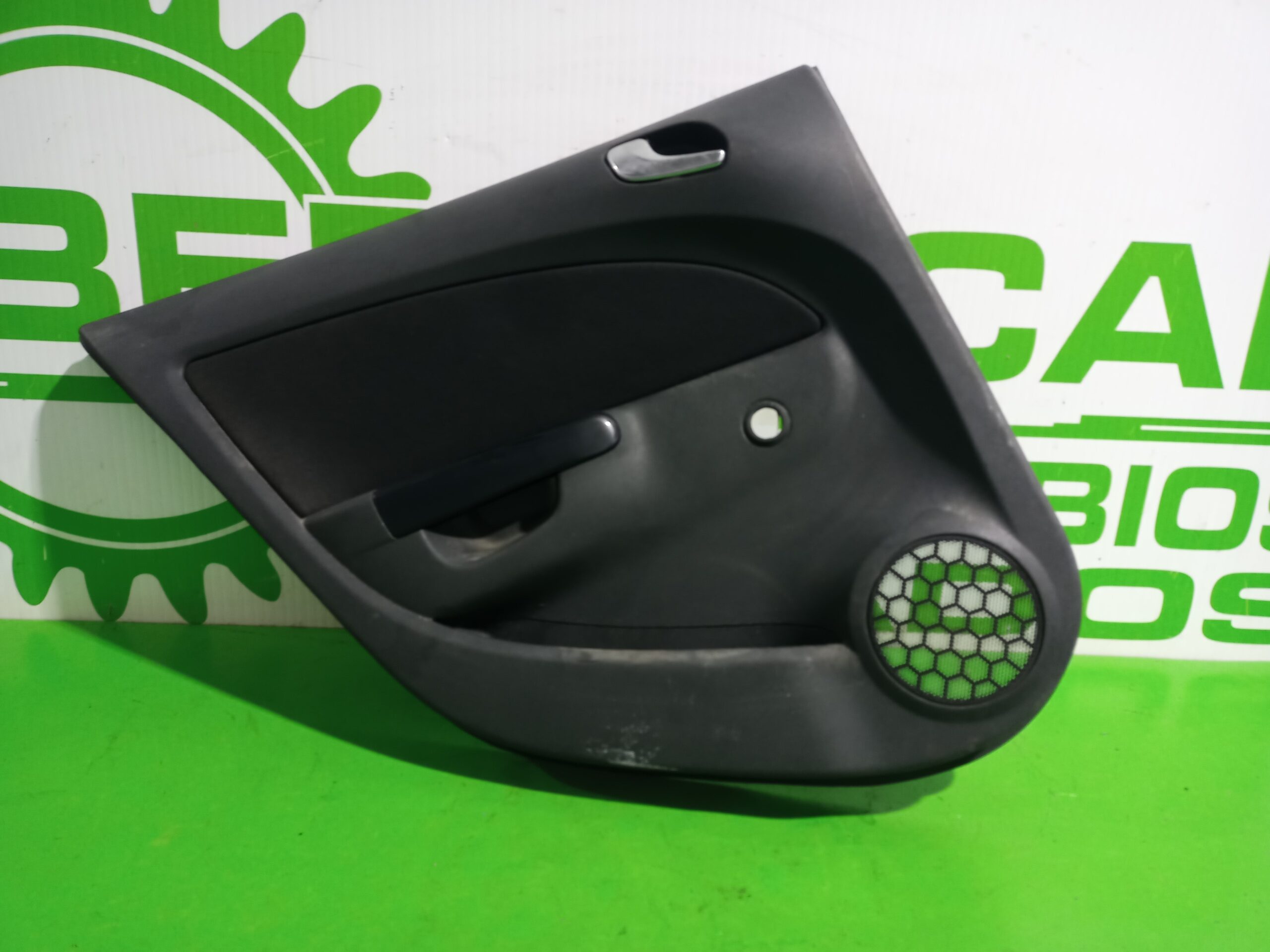 guarnecido_puerta_trasera_izquierda_7231723_opel_corsa_d_1_3_16v_cdti