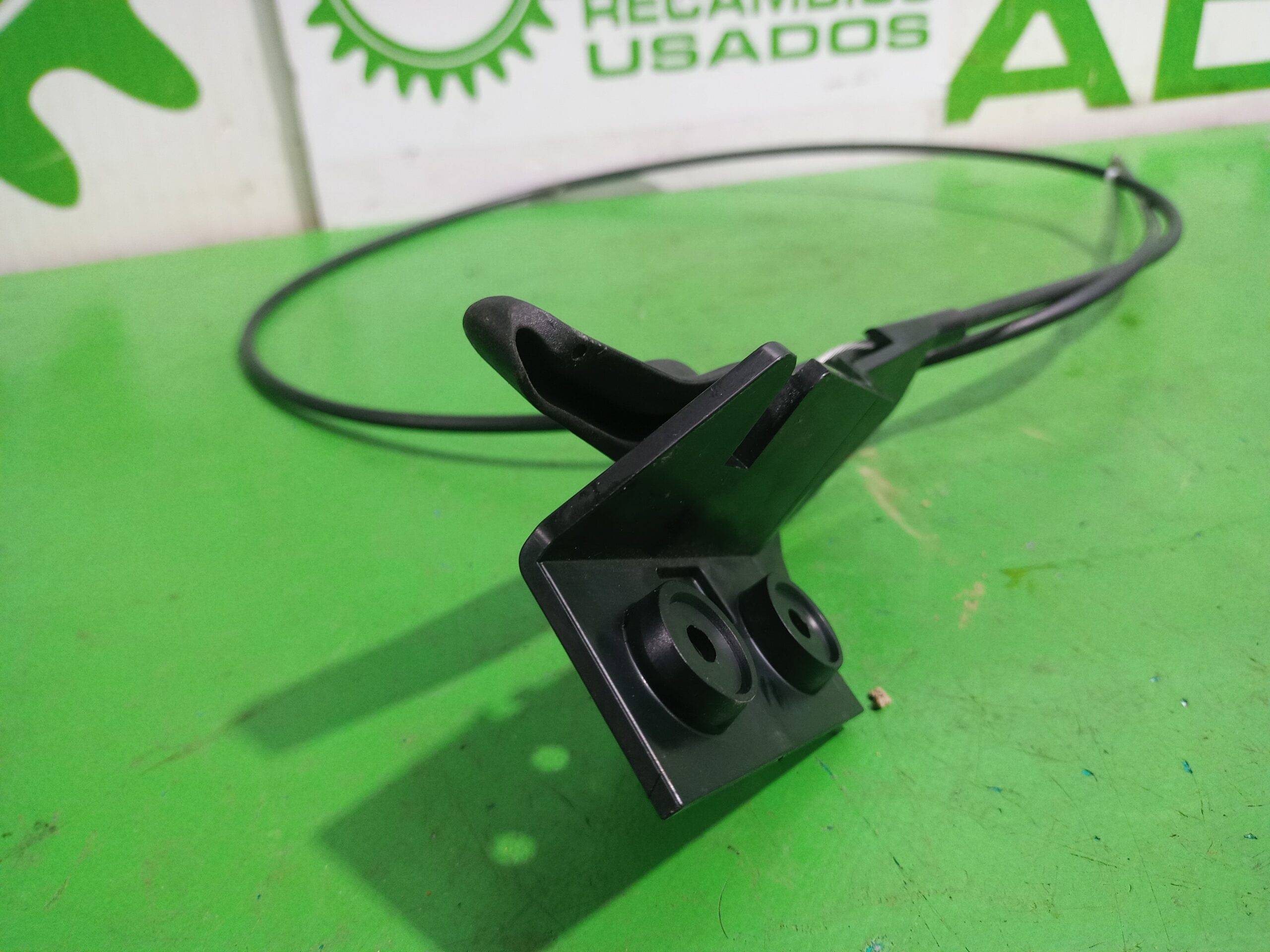 tirador_capot_13186912_opel_corsa_d_1_3_16v_cdti