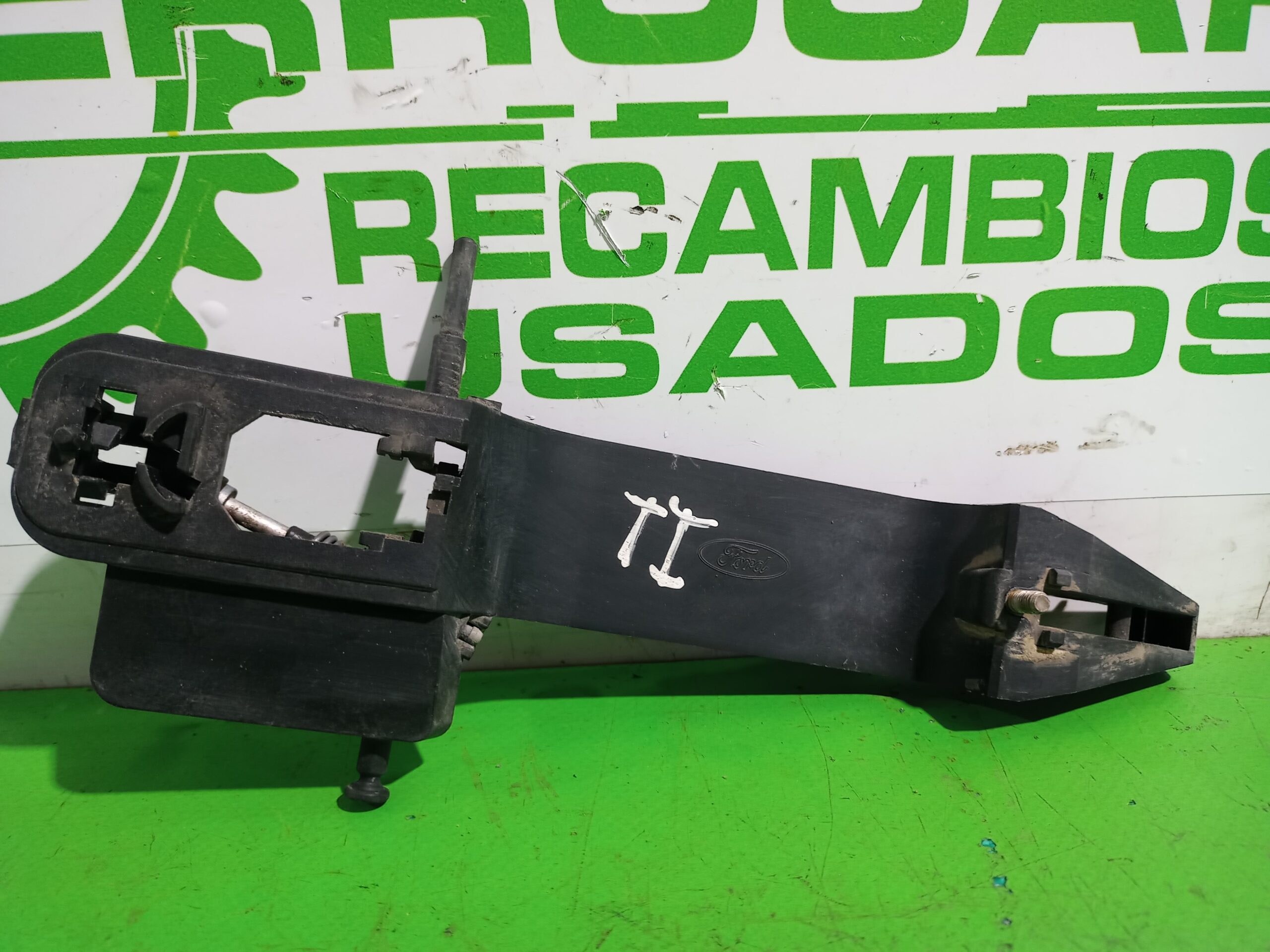 maneta_exterior_trasera_izquierda_2s61a224a37_ford_fiesta_cbk_ambiente