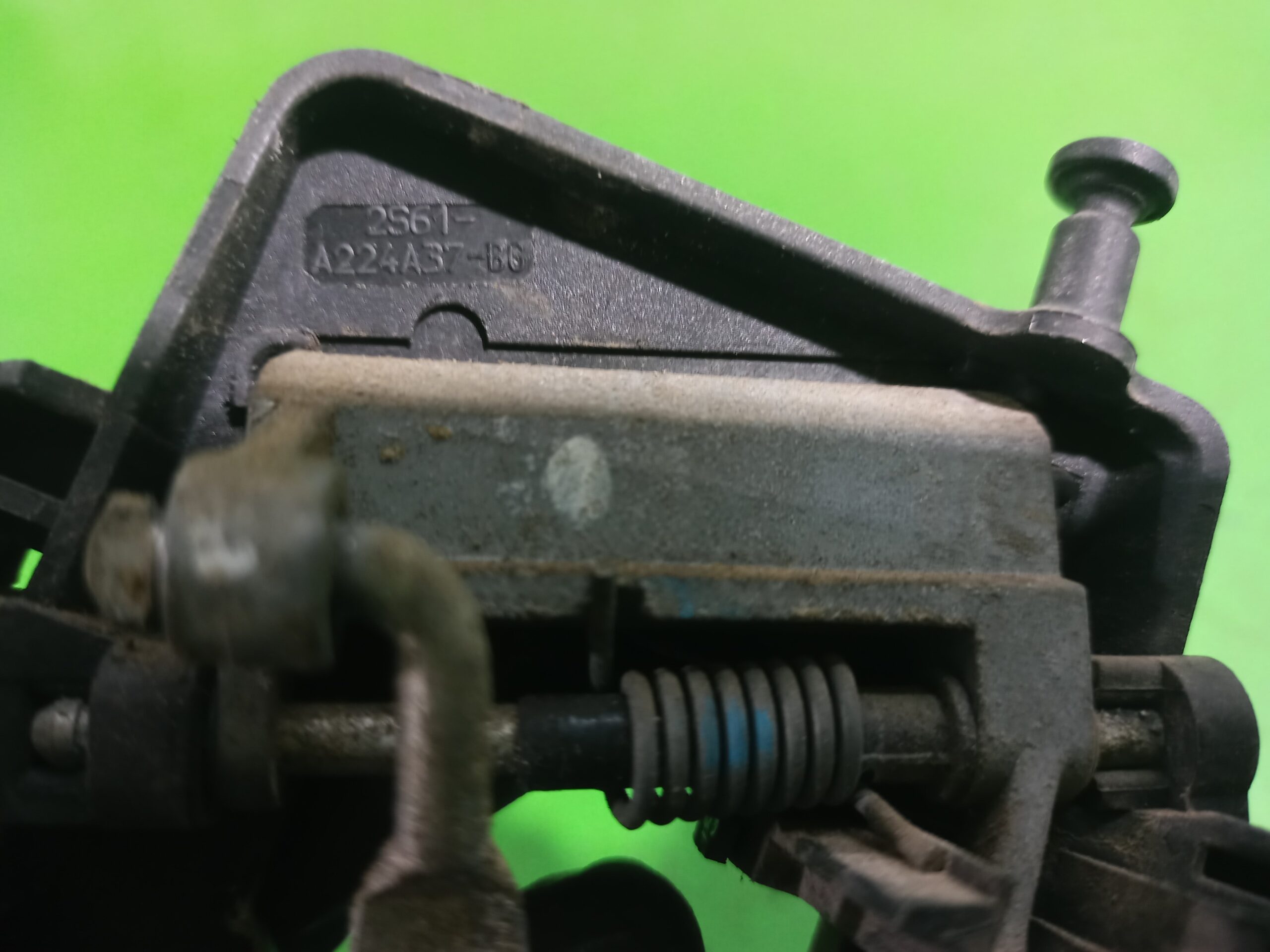 maneta_exterior_trasera_izquierda_2s61a224a37_ford_fiesta_cbk_ambiente