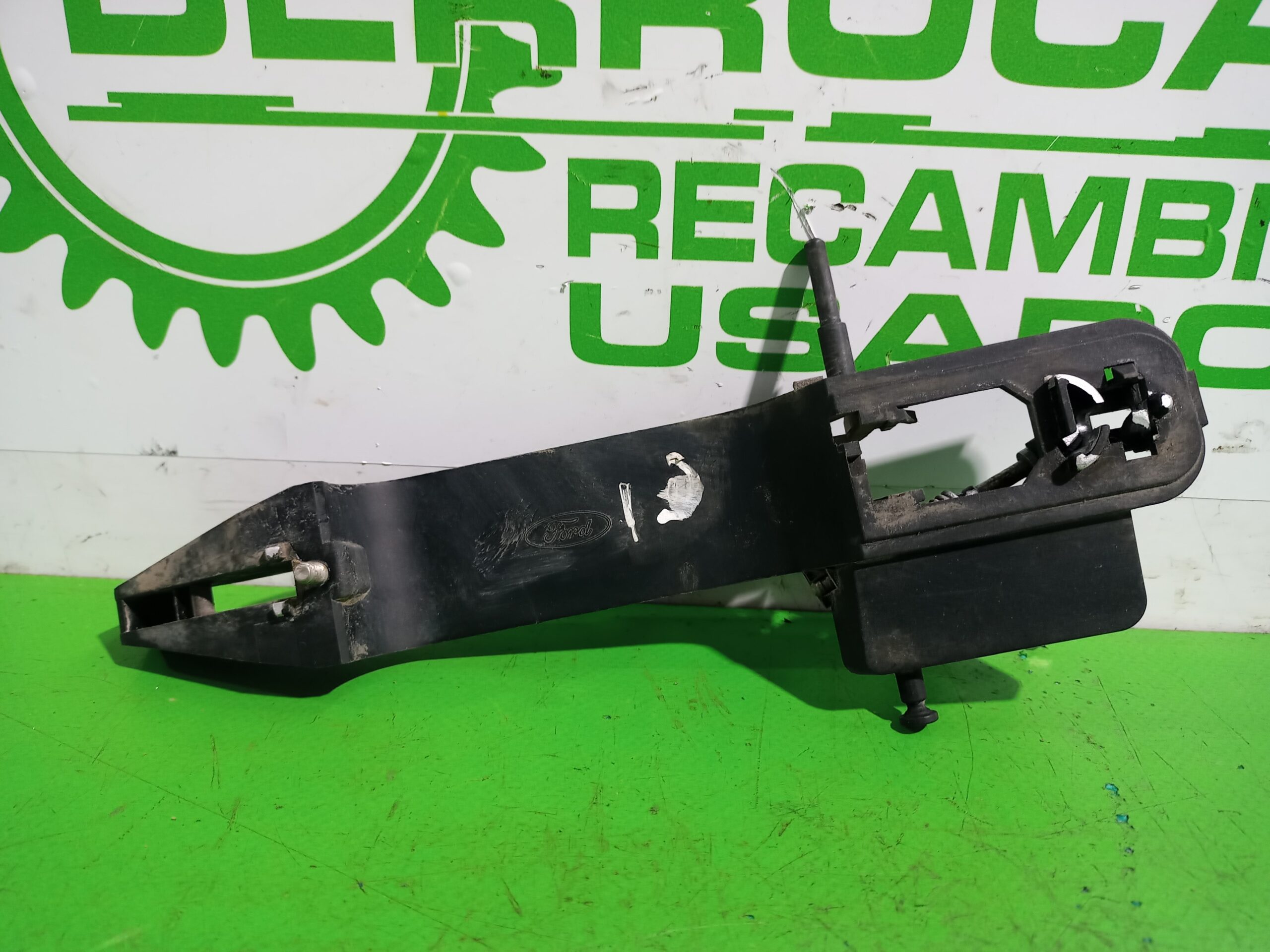 maneta_exterior_trasera_derecha_2s61a224a36_ford_fiesta_cbk_ambiente