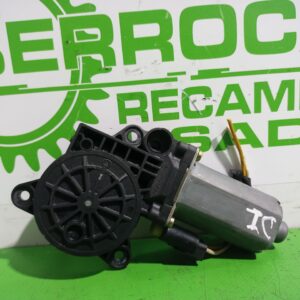 motor_elevalunas_delantero_izquierdo_0130821938_ford_fiesta_cbk_ambiente