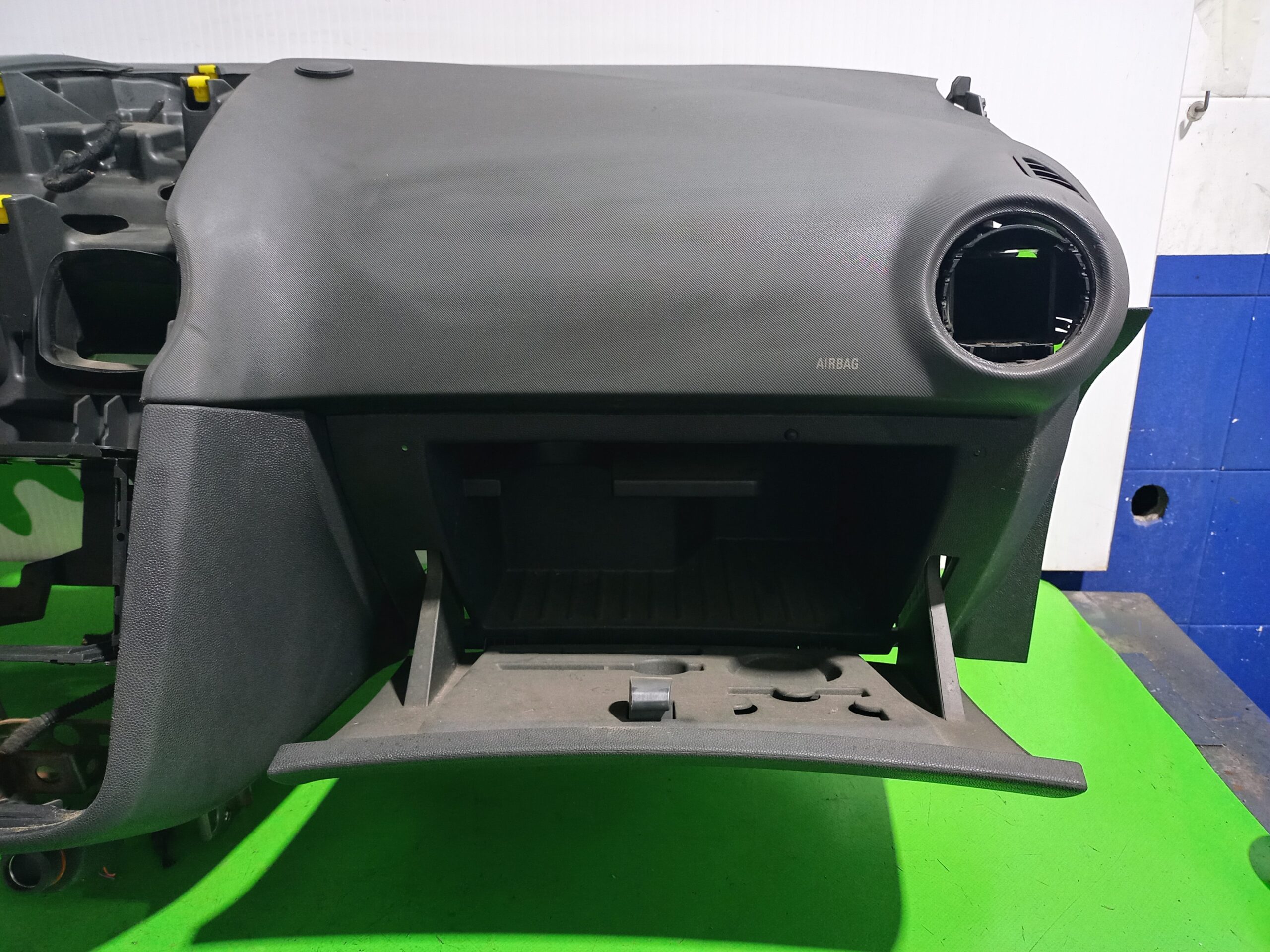 salpicadero_7208828_opel_corsa_d_1_3_16v_cdti