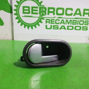 maneta_interior_trasera_izquierda_2s61a22601agw_ford_fiesta_cbk_ambiente