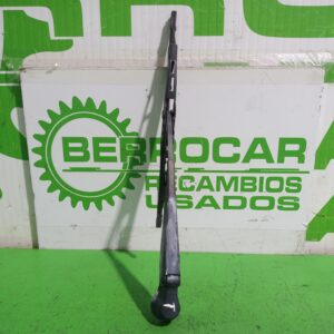 brazo_limpia_trasero_1712819_ford_fiesta_cbk_ambiente