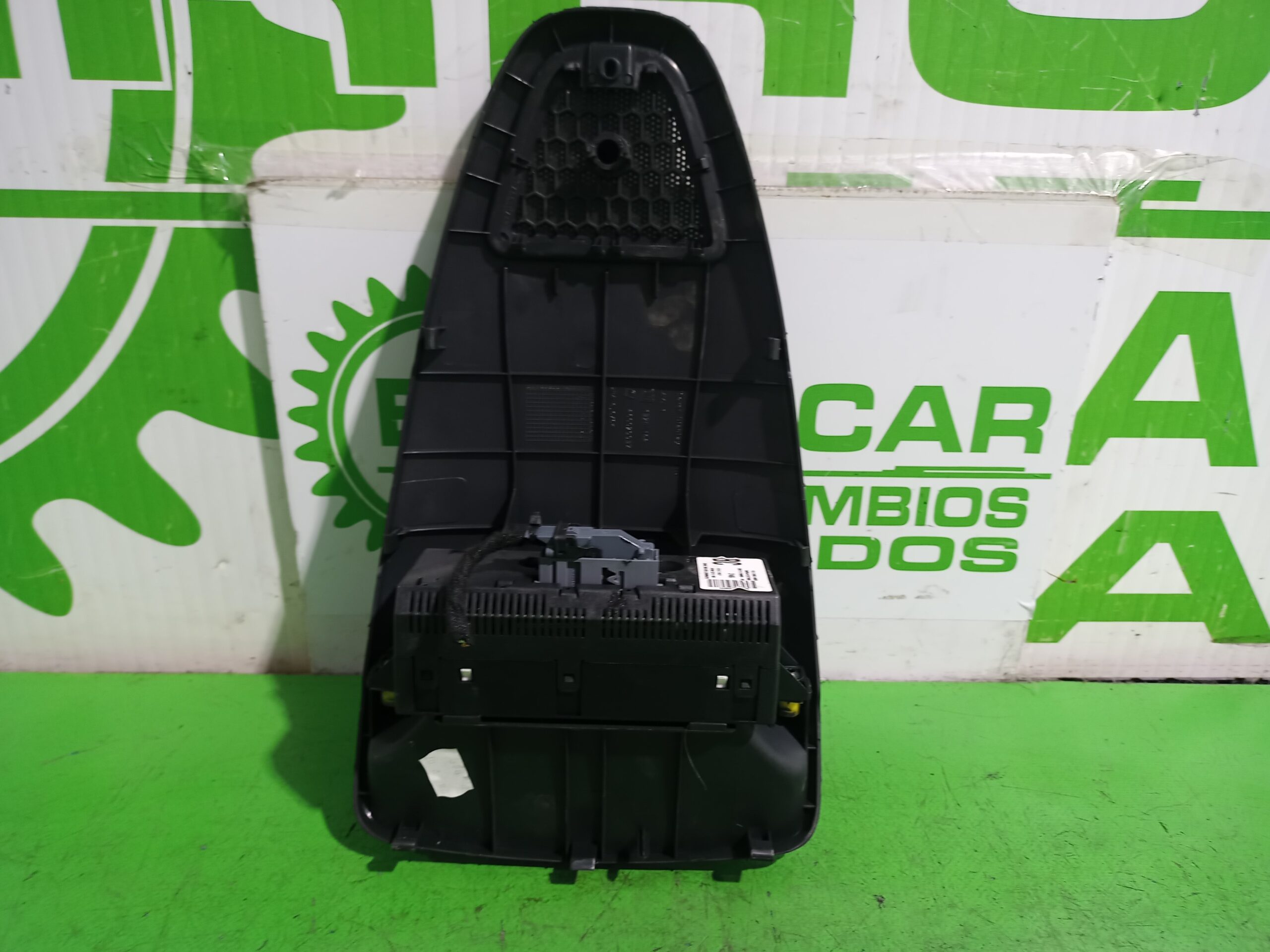 pantalla_multifuncion_13205164_opel_corsa_d_1_3_16v_cdti
