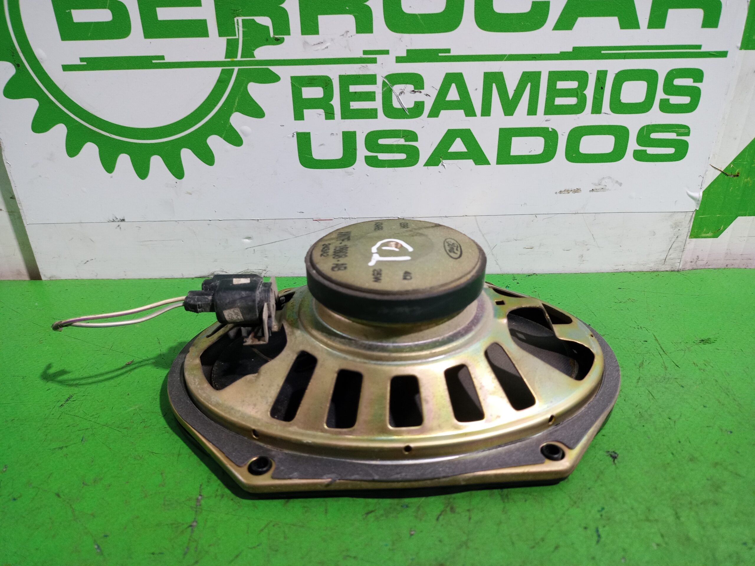 altavoz_xw7f18808_ford_fiesta_cbk_ambiente