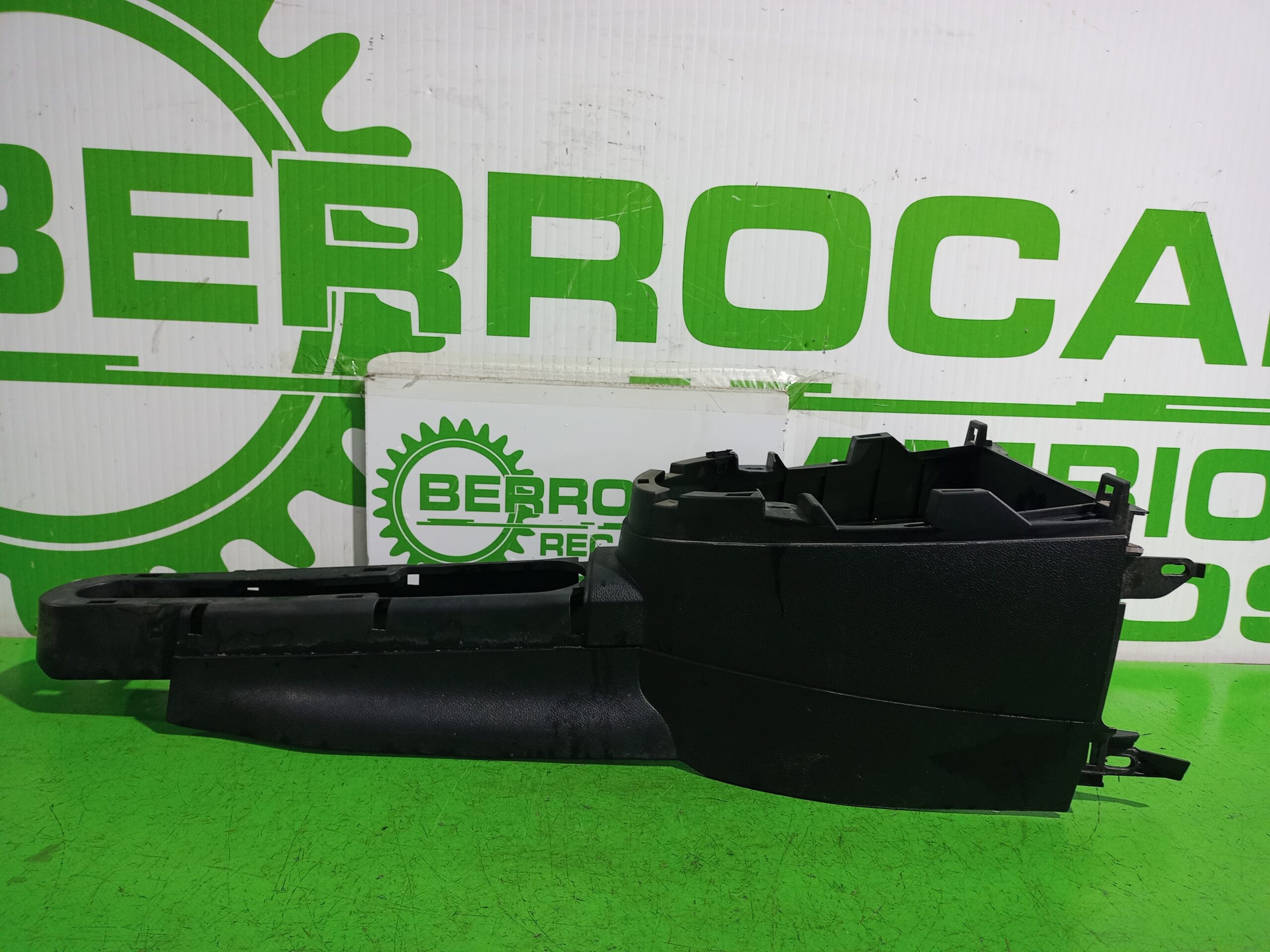 consola_central_2s6xa045b55_ford_fiesta_cbk_ambiente