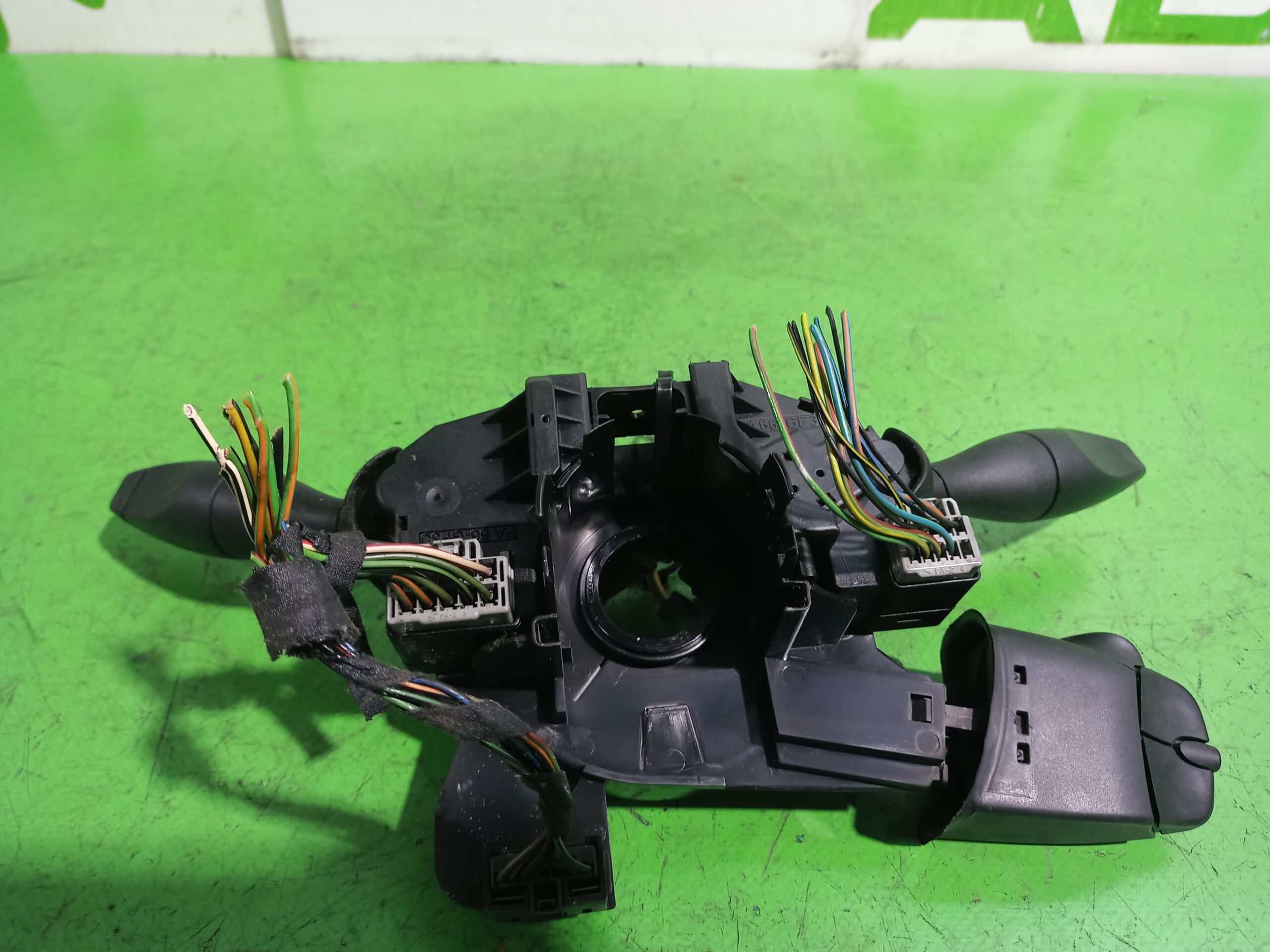 mando_multifuncion_2s6t14a664ab_ford_fiesta_cbk_ambiente