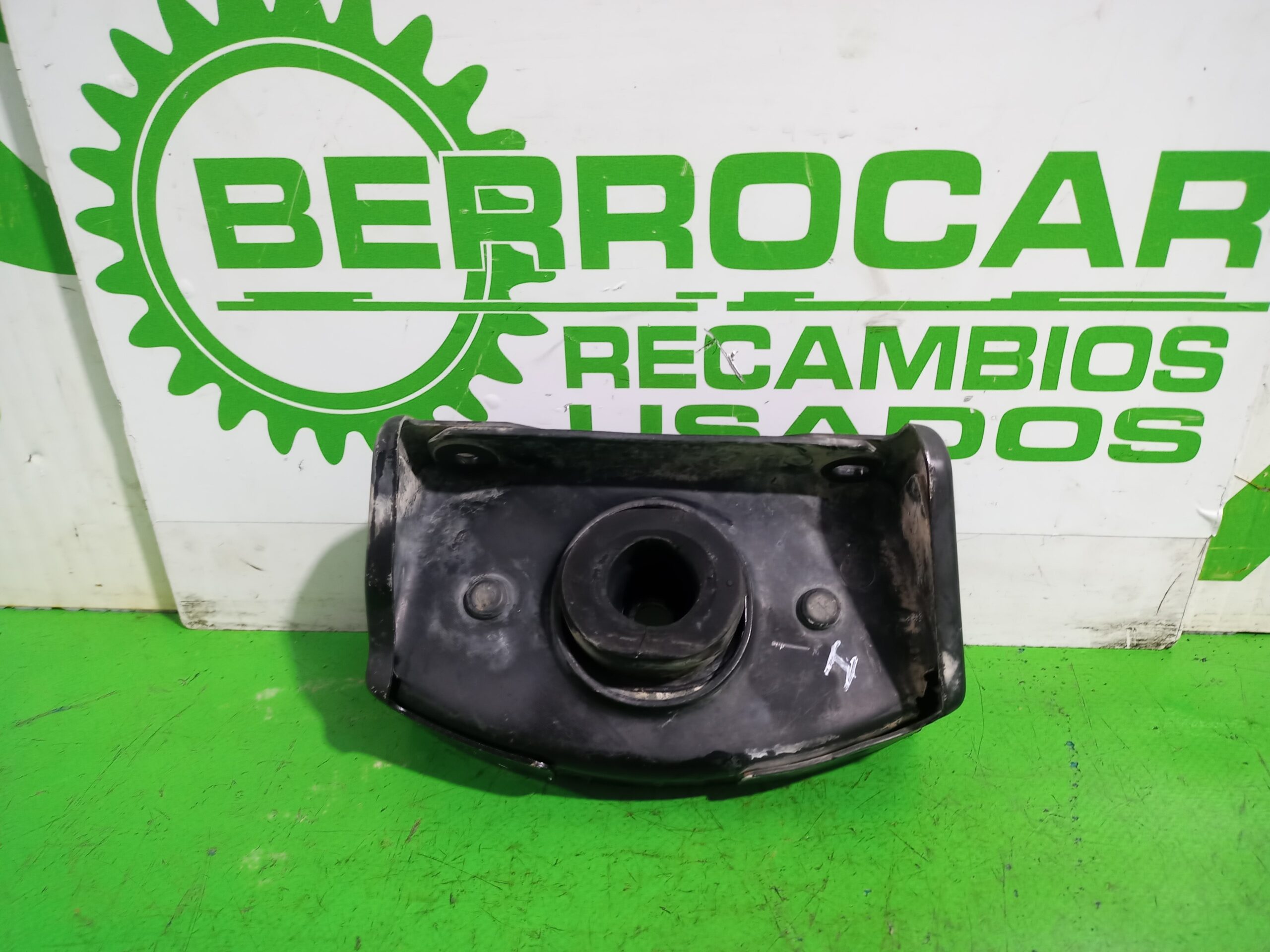 soporte_motor_izquierdo_184436_citr_n_xsara_berlina_1_9_d_sx