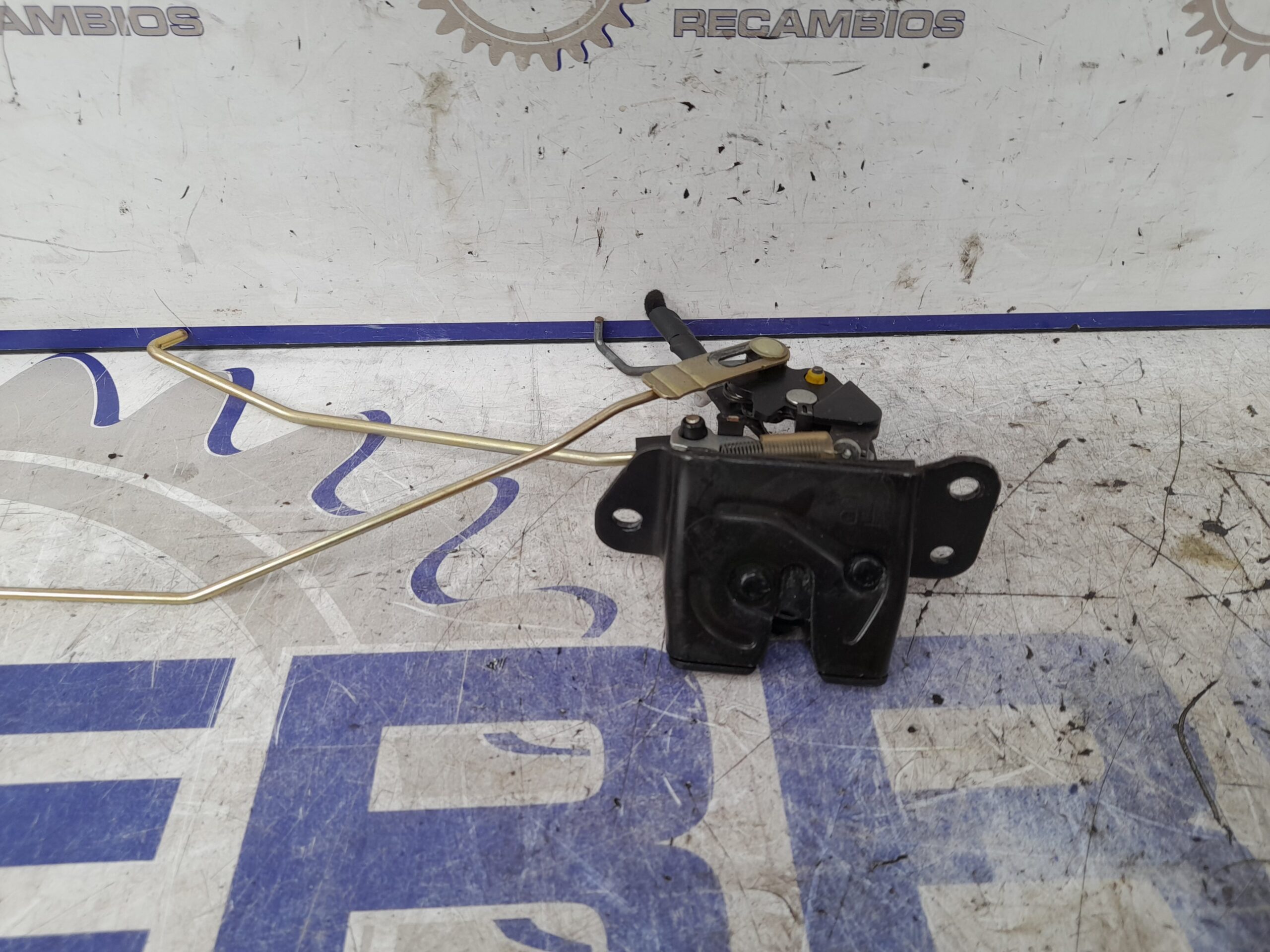 cerradura_maletero_porton_812301c031_hyundai_getz_tb_1_1_12v_cat