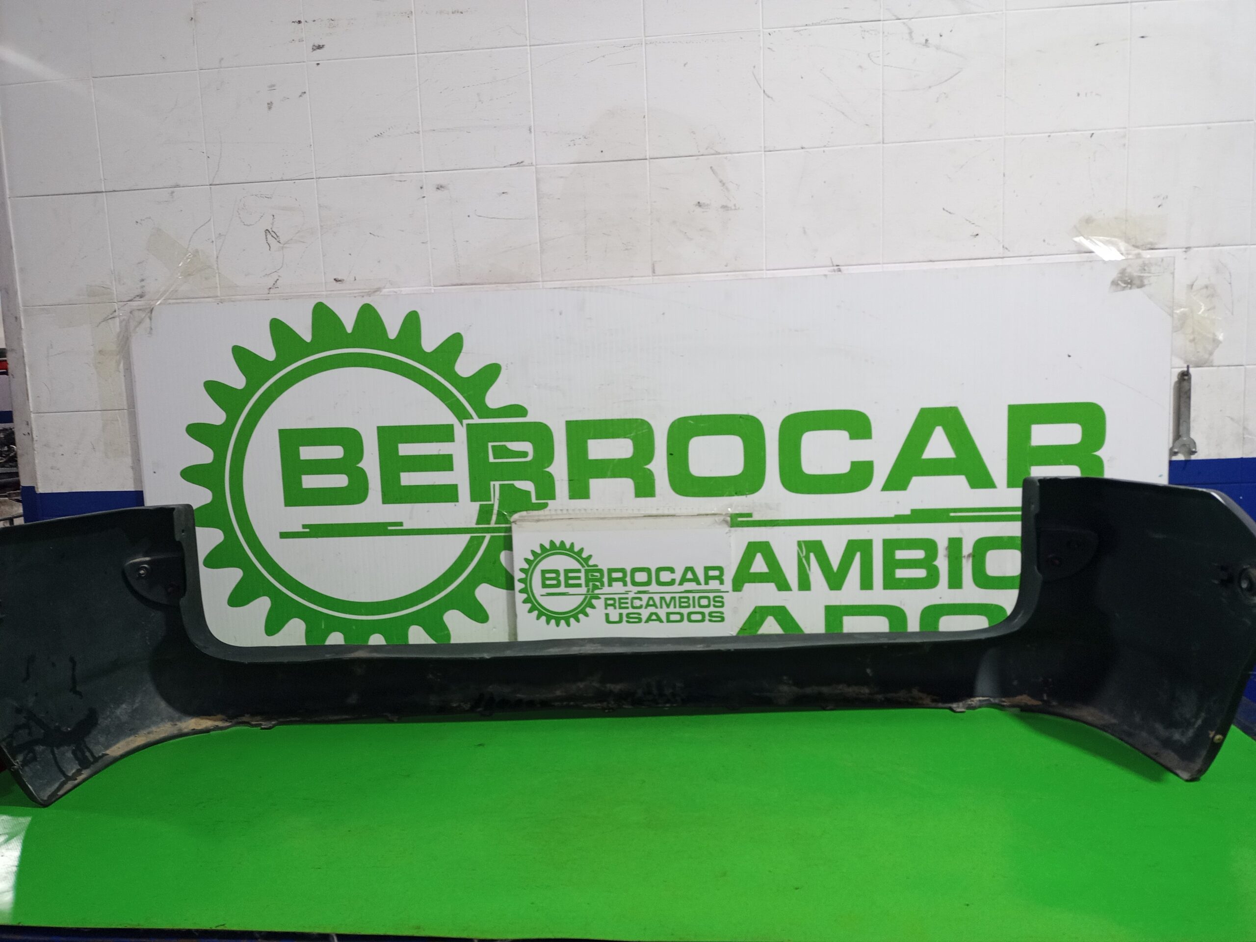 paragolpes_trasero_7700304880_renault_kangoo_f_kc0_expression