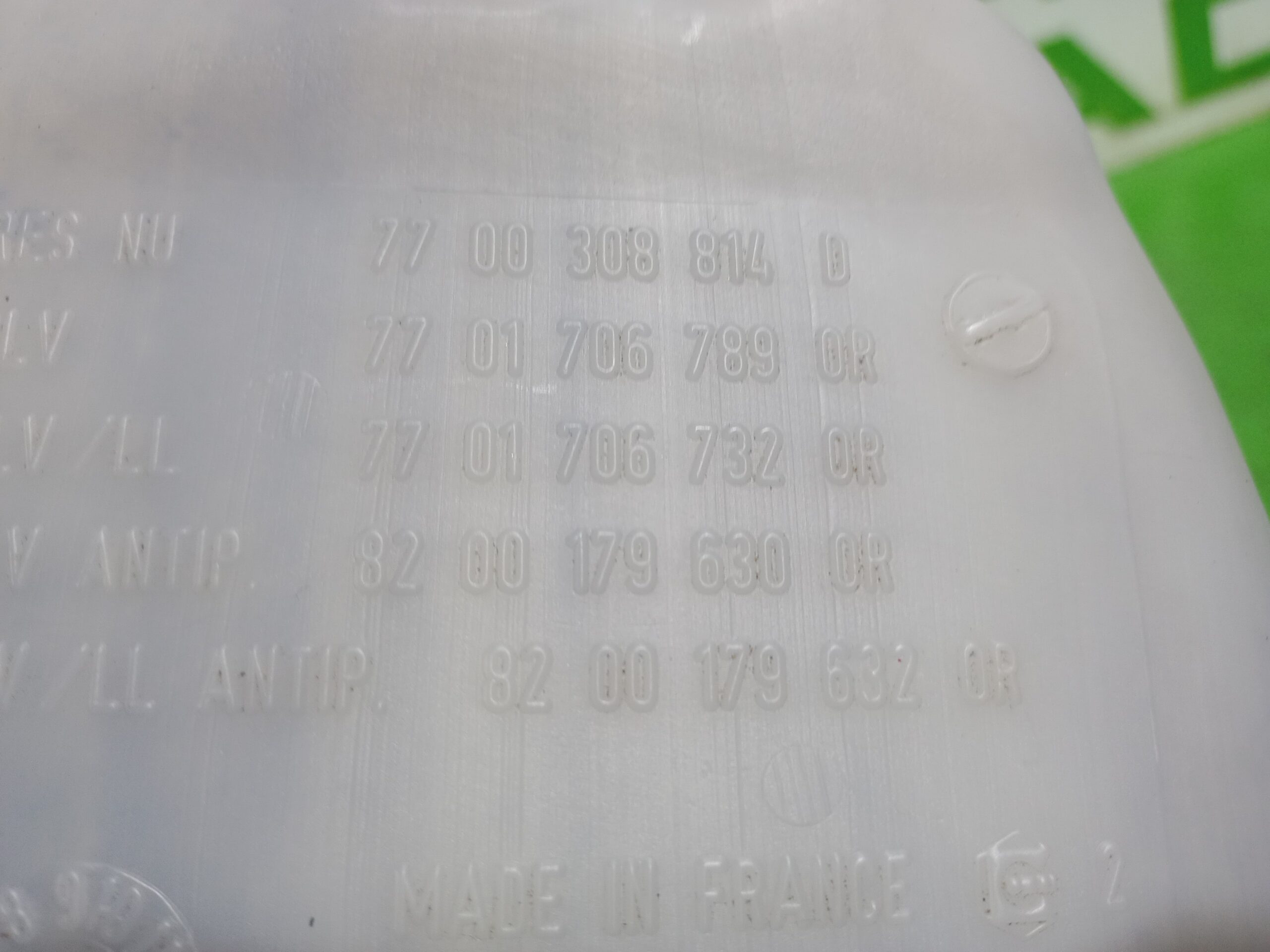 deposito_limpia_7700308814_renault_kangoo_f_kc0_expression