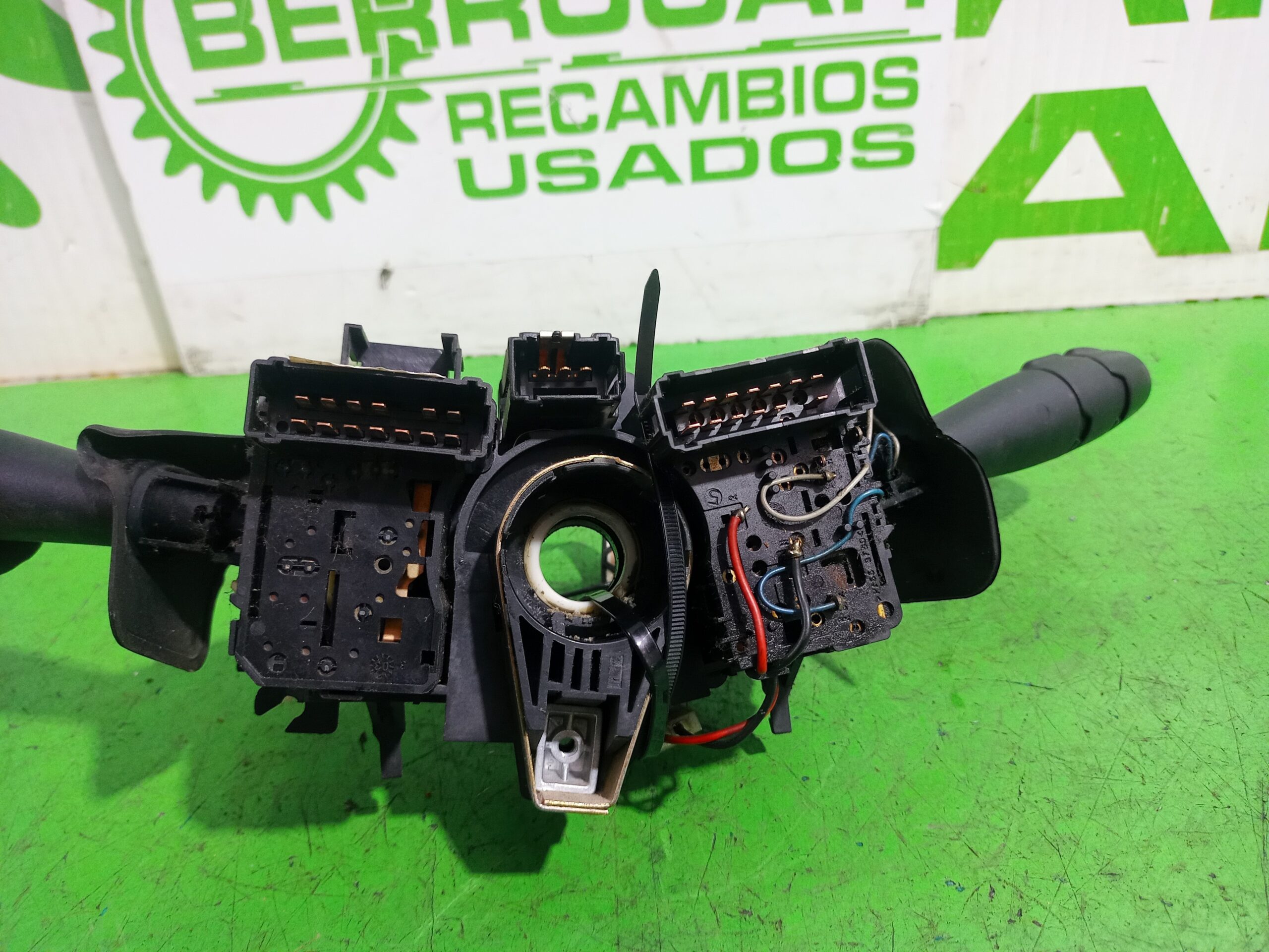 mando_multifuncion_7701062203_7701053056_7701053057_renault_kangoo_f_kc0_expression