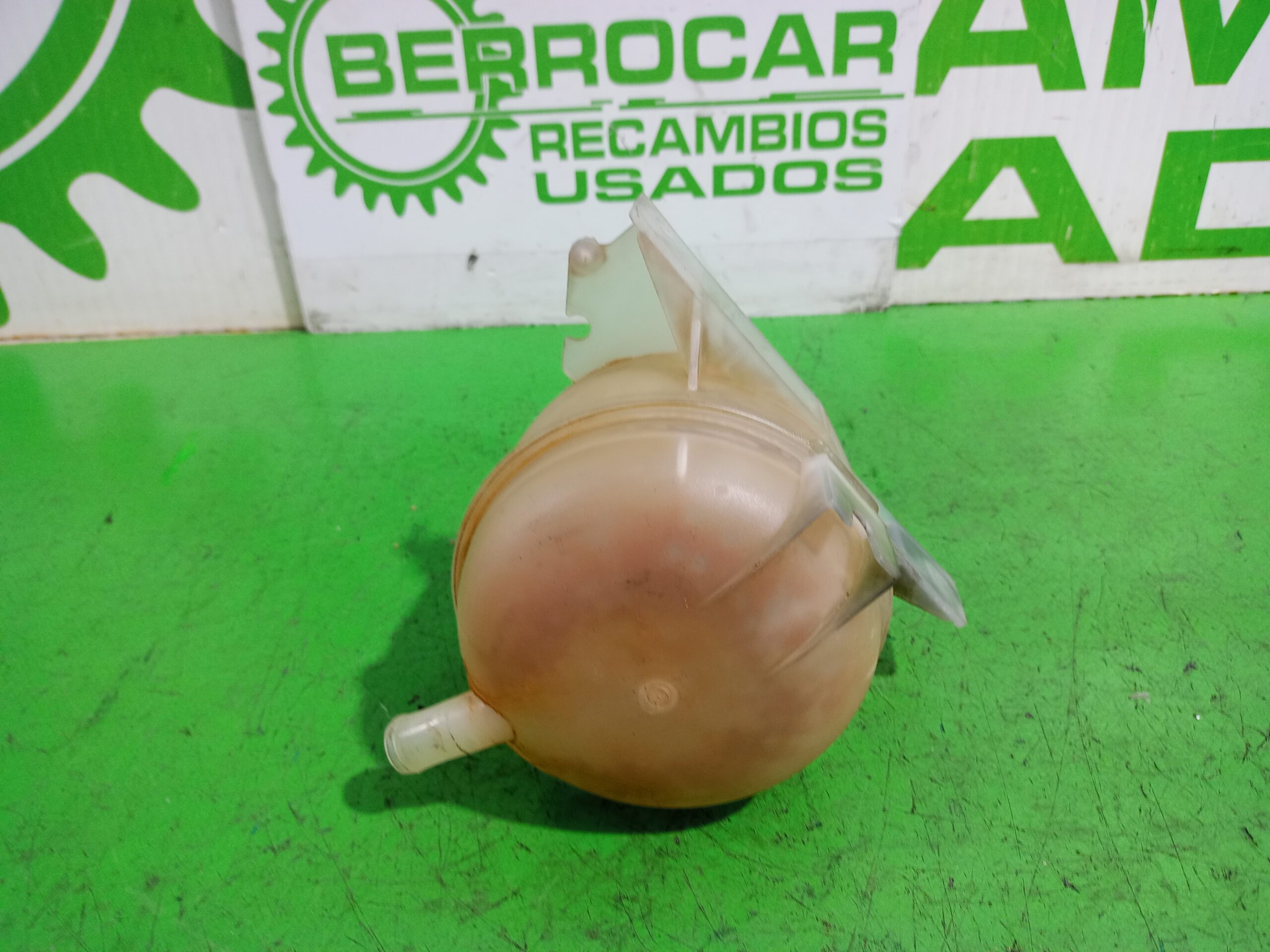 deposito_expansion_7701470460_renault_kangoo_f_kc0_expression