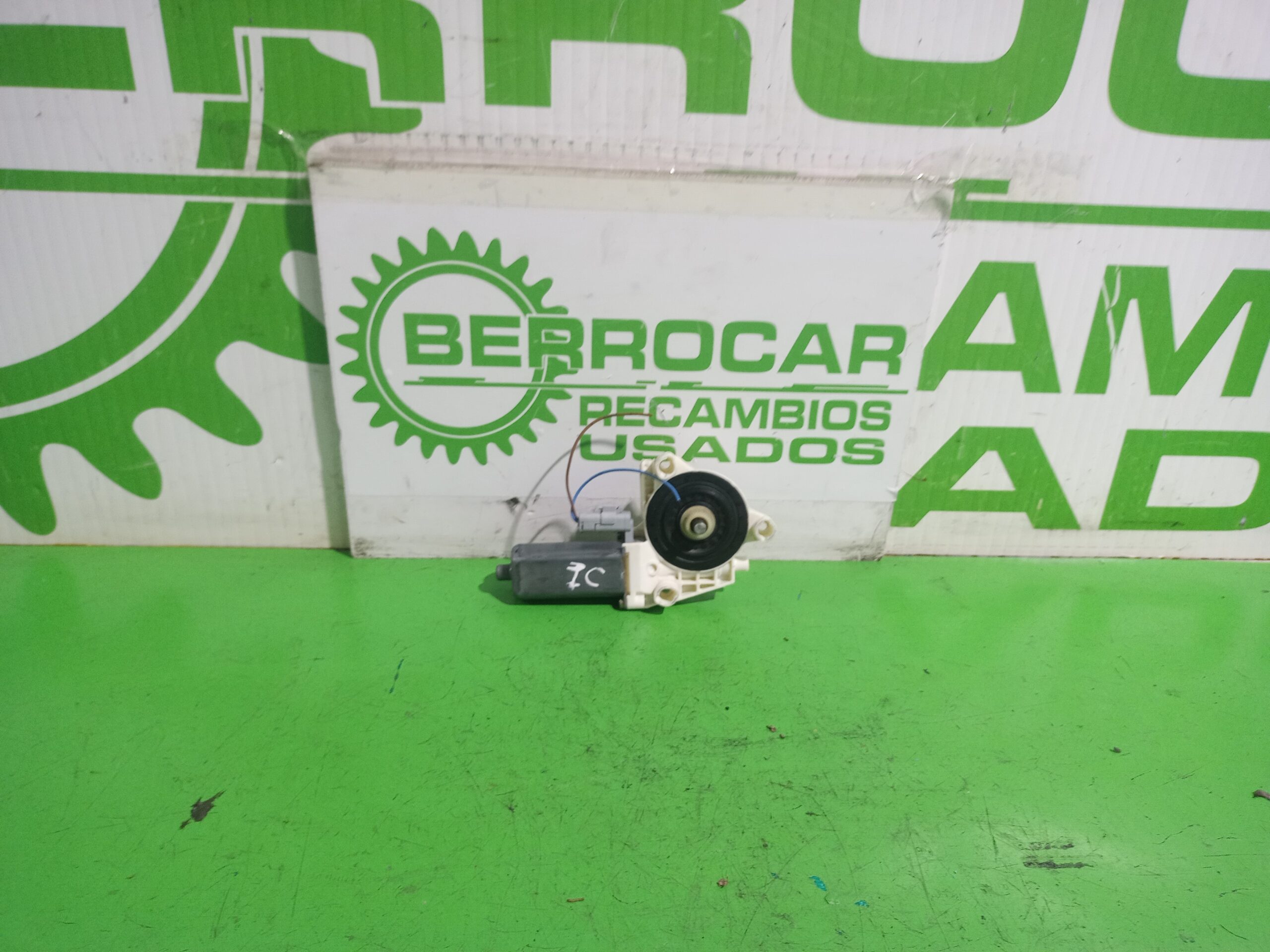 motor_elevalunas_delantero_izquierdo_9221k6_peugeot_307_s1_xn