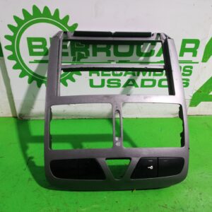 moldura_9634505077_peugeot_307_s1_xn