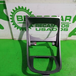 moldura_9636013877_peugeot_307_s1_xn