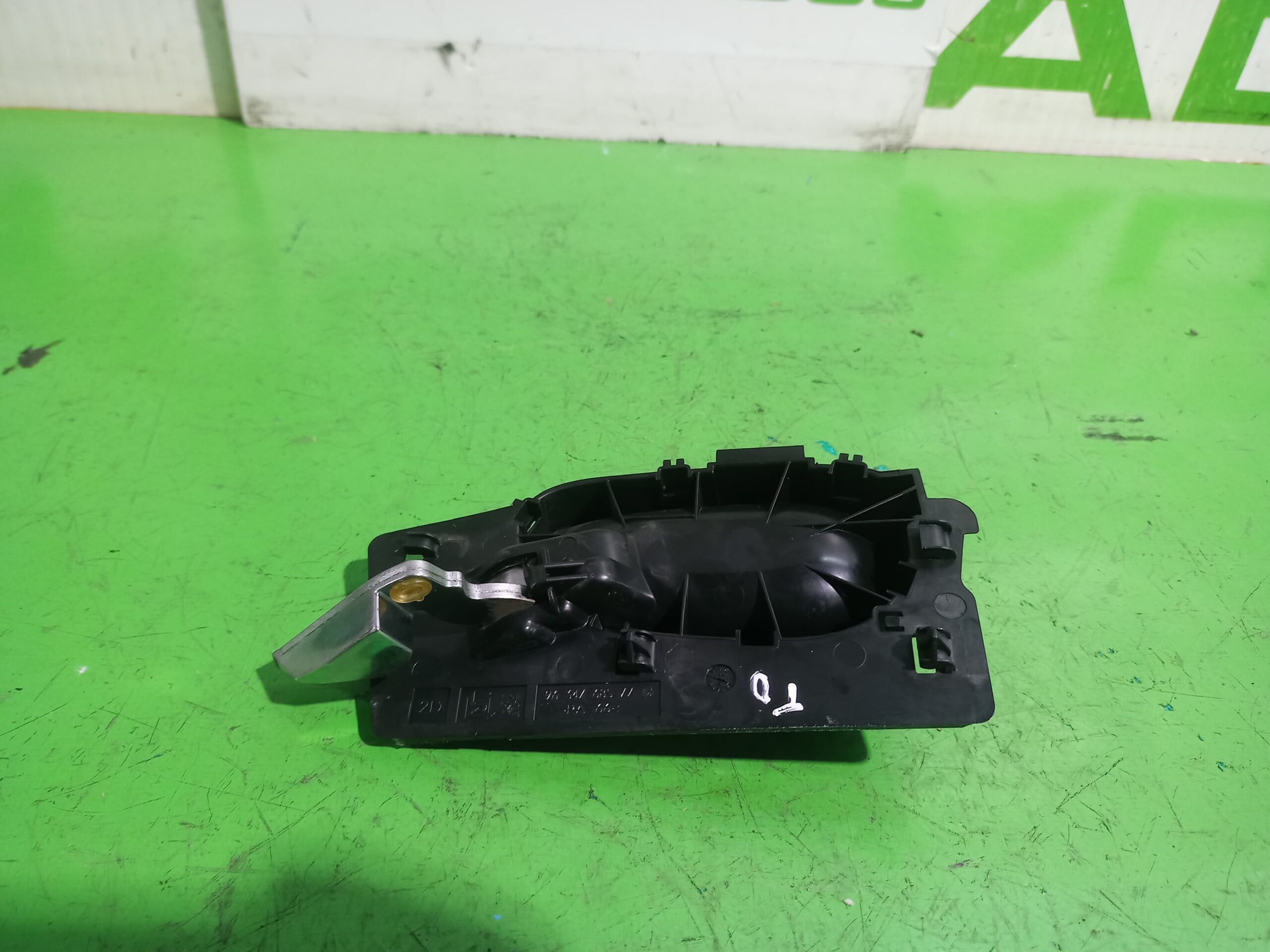 maneta_interior_trasera_derecha_9143f0_peugeot_307_s1_xn