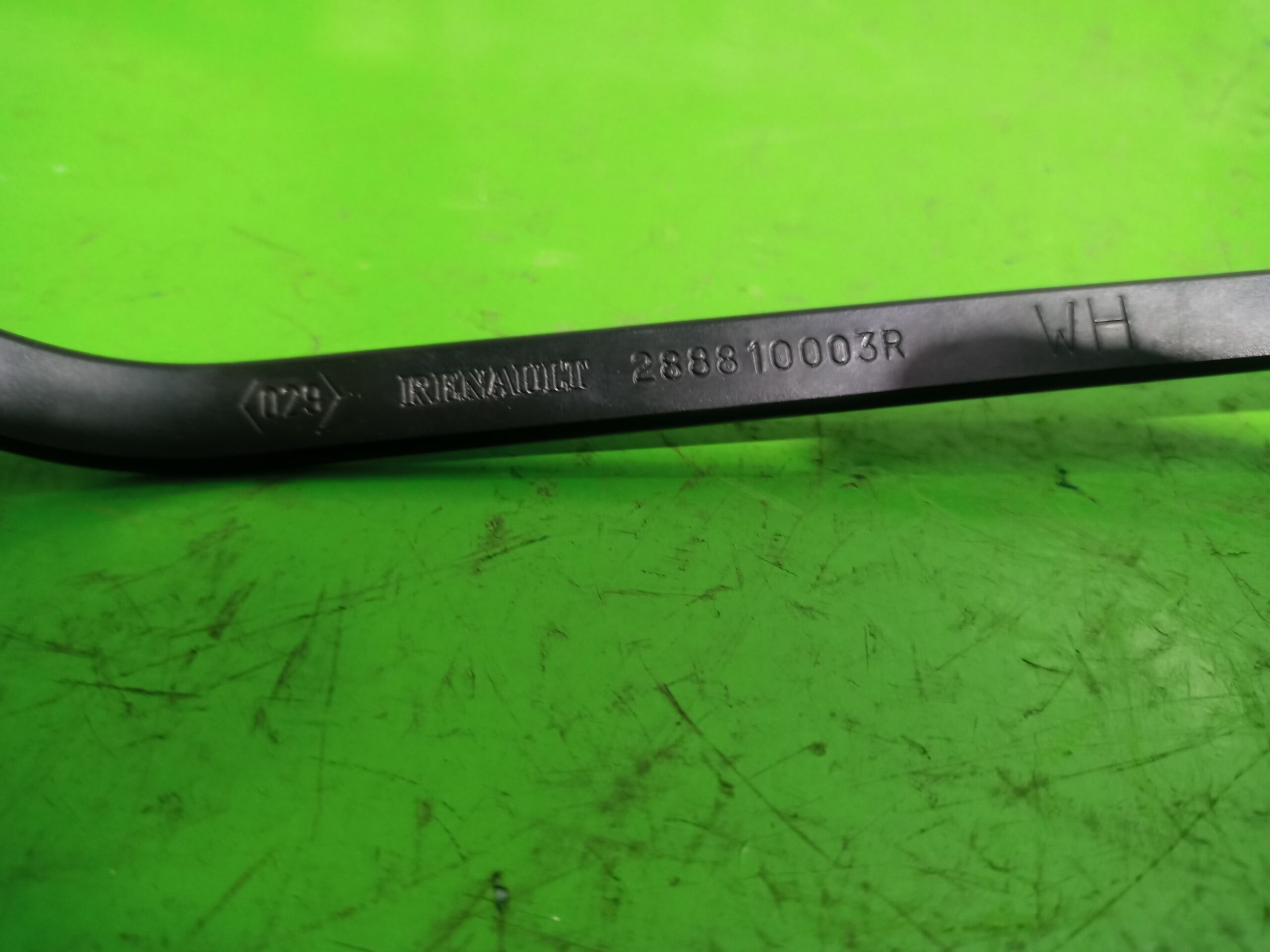 brazo_limpia_delantero_izquierdo_288810003r_renault_scenic_iii_xmod_bose