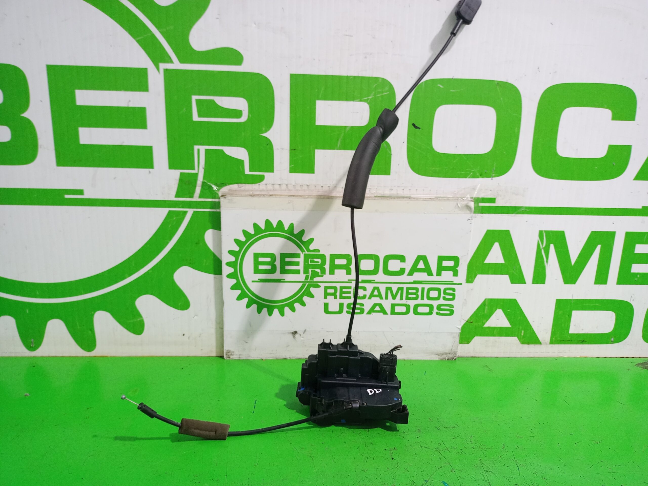 cerradura_puerta_delantera_derecha_805020006r_renault_scenic_iii_xmod_bose