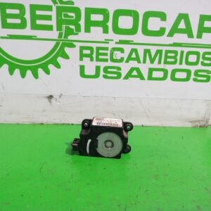 motor_apertura_trampilla_t1006419g_renault_scenic_iii_xmod_bose