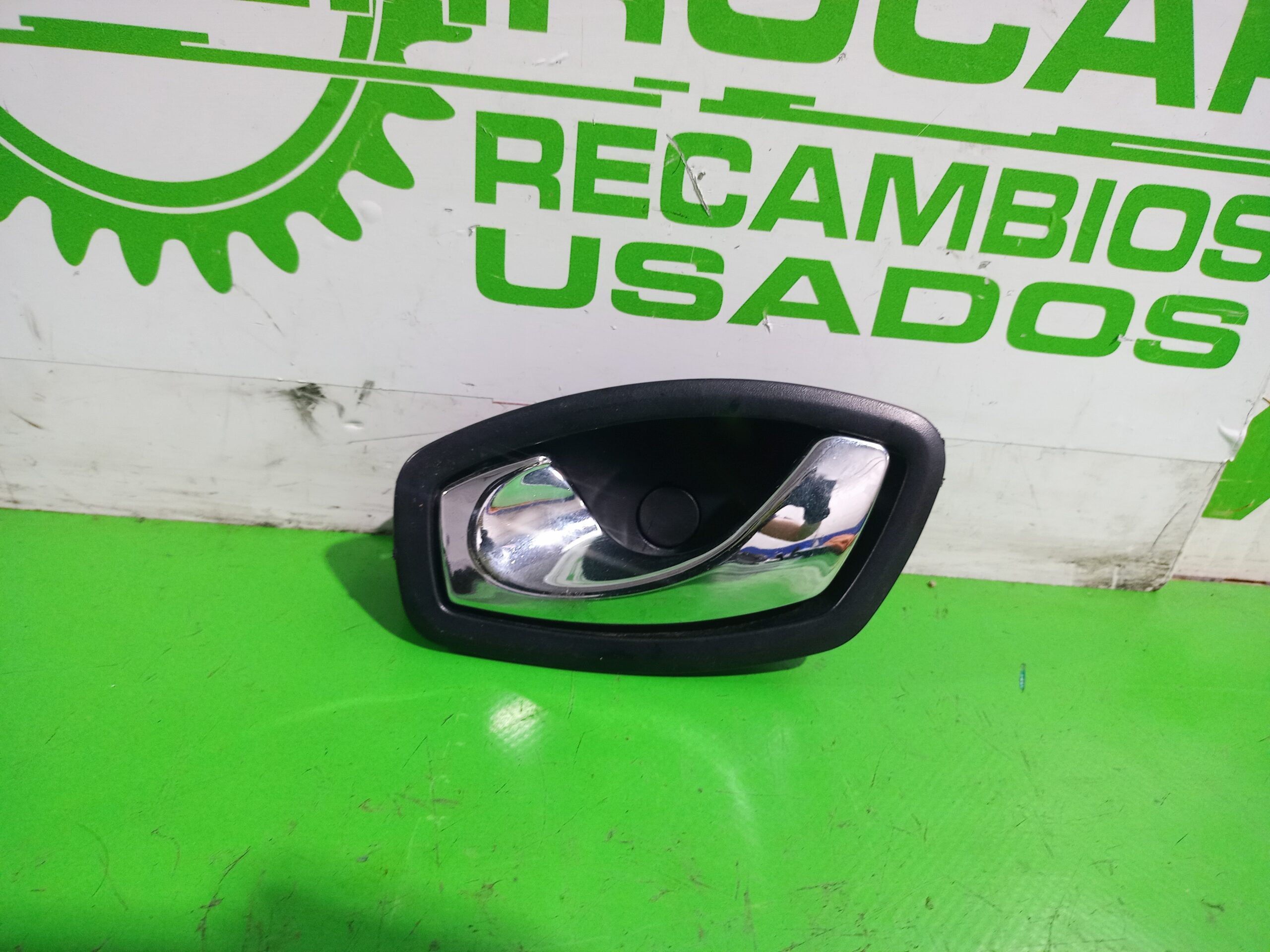 maneta_interior_delantera_izquierda_826733790r_renault_scenic_iii_xmod_bose