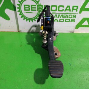 pedal_embrague_465030038r_renault_scenic_iii_xmod_bose