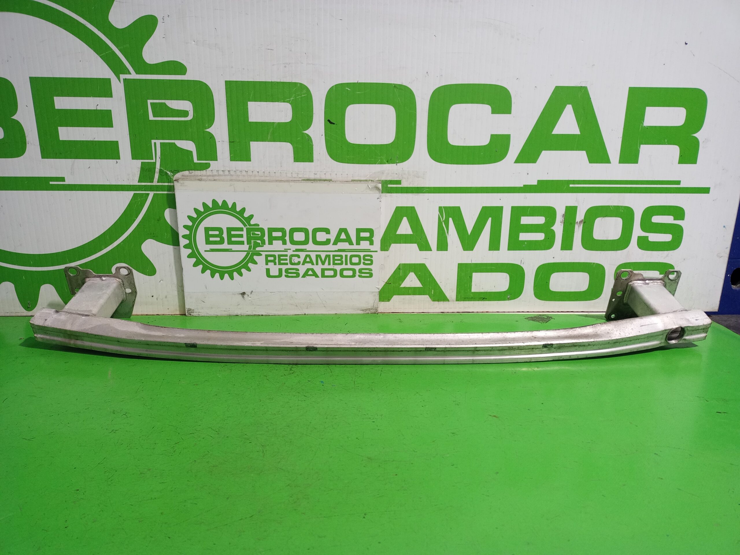 refuerzo_paragolpes_trasero_7561000011r_renault_scenic_iii_xmod_bose