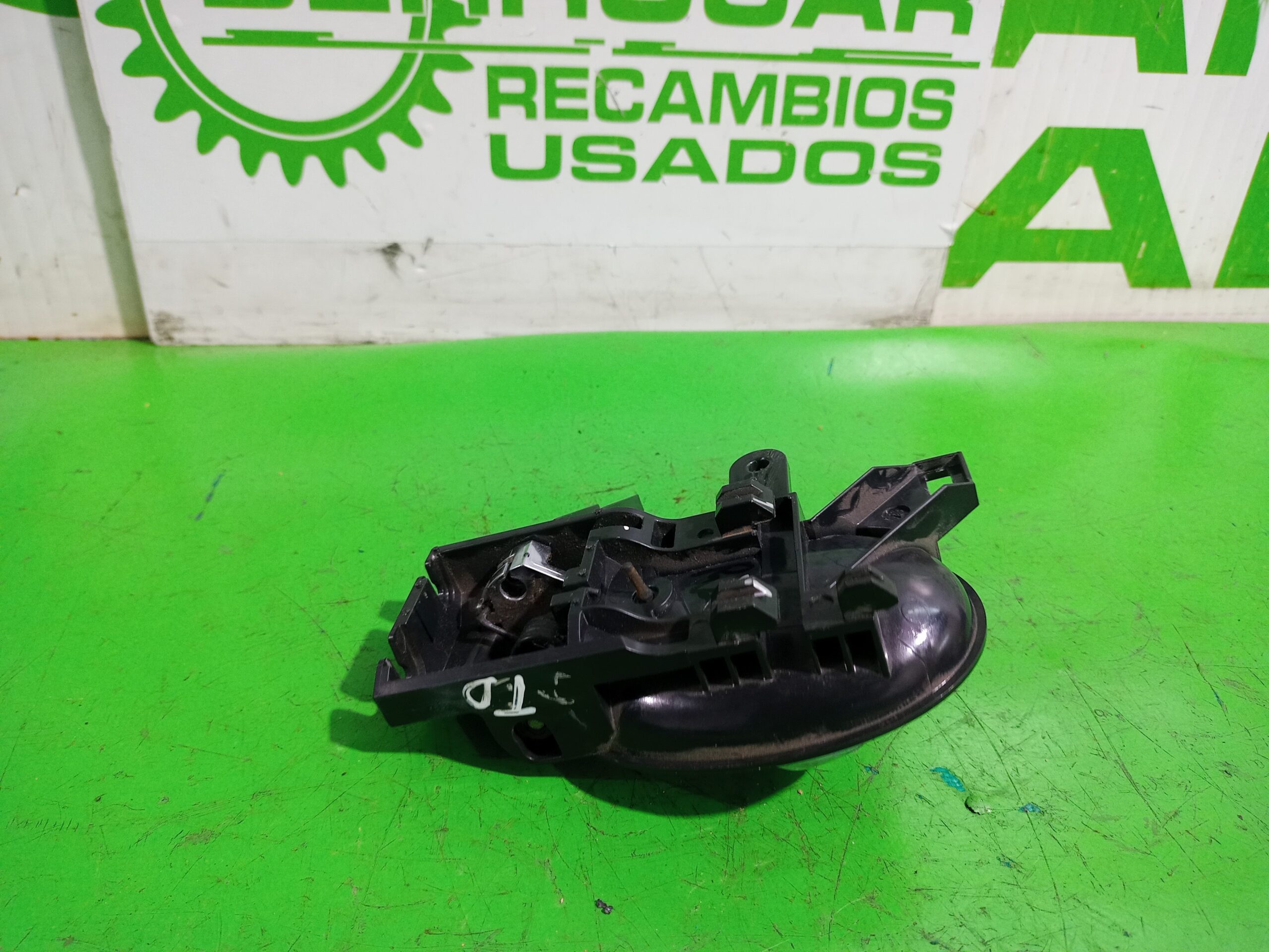 maneta_interior_trasera_derecha_806701ha0b_nissan_juke_f15_acenta