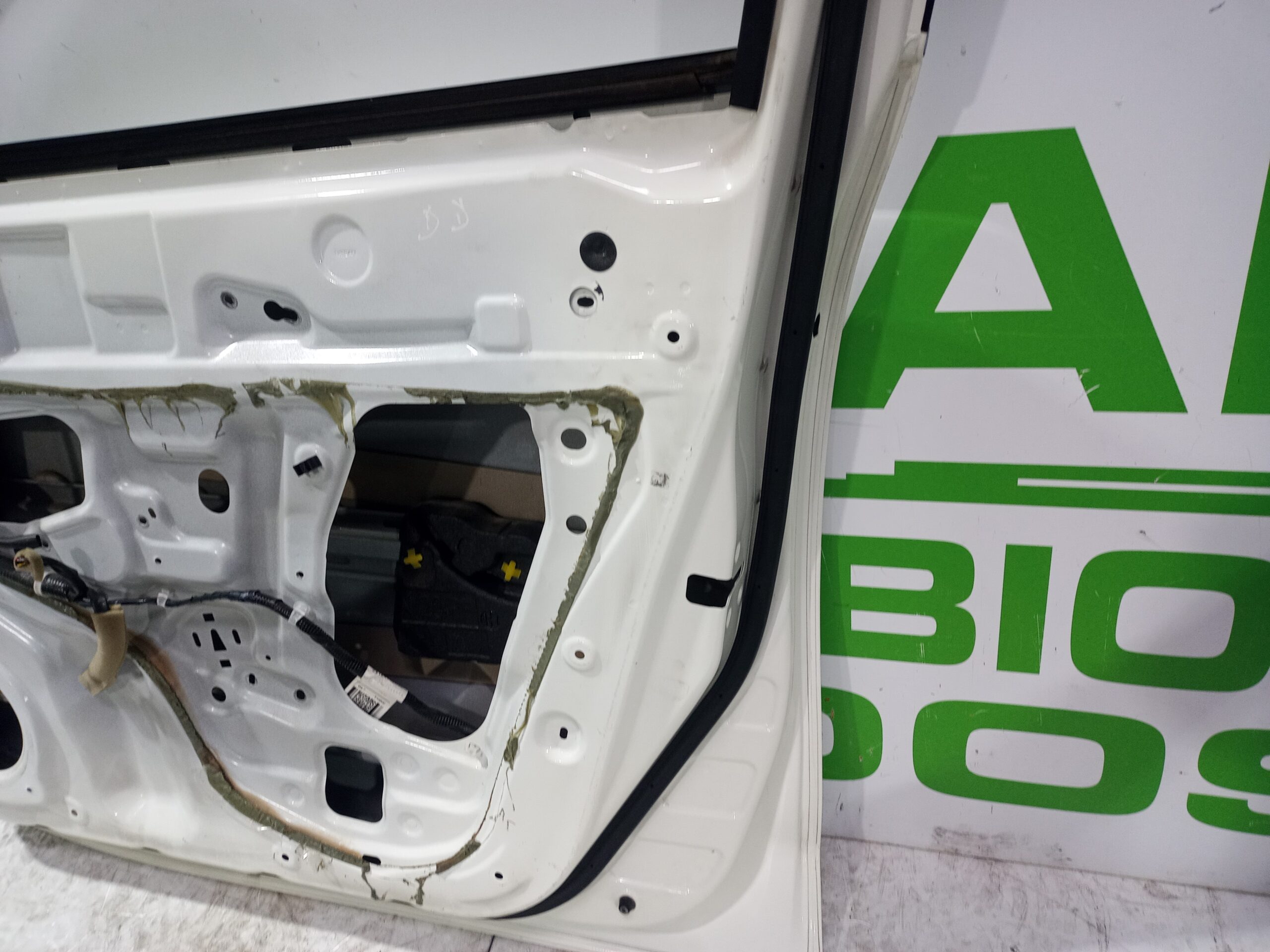 puerta_delantera_derecha_h0100ba6ma_nissan_juke_f15_acenta