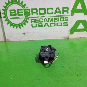 motor_apertura_trampilla_277301ka0a_nissan_juke_f15_acenta