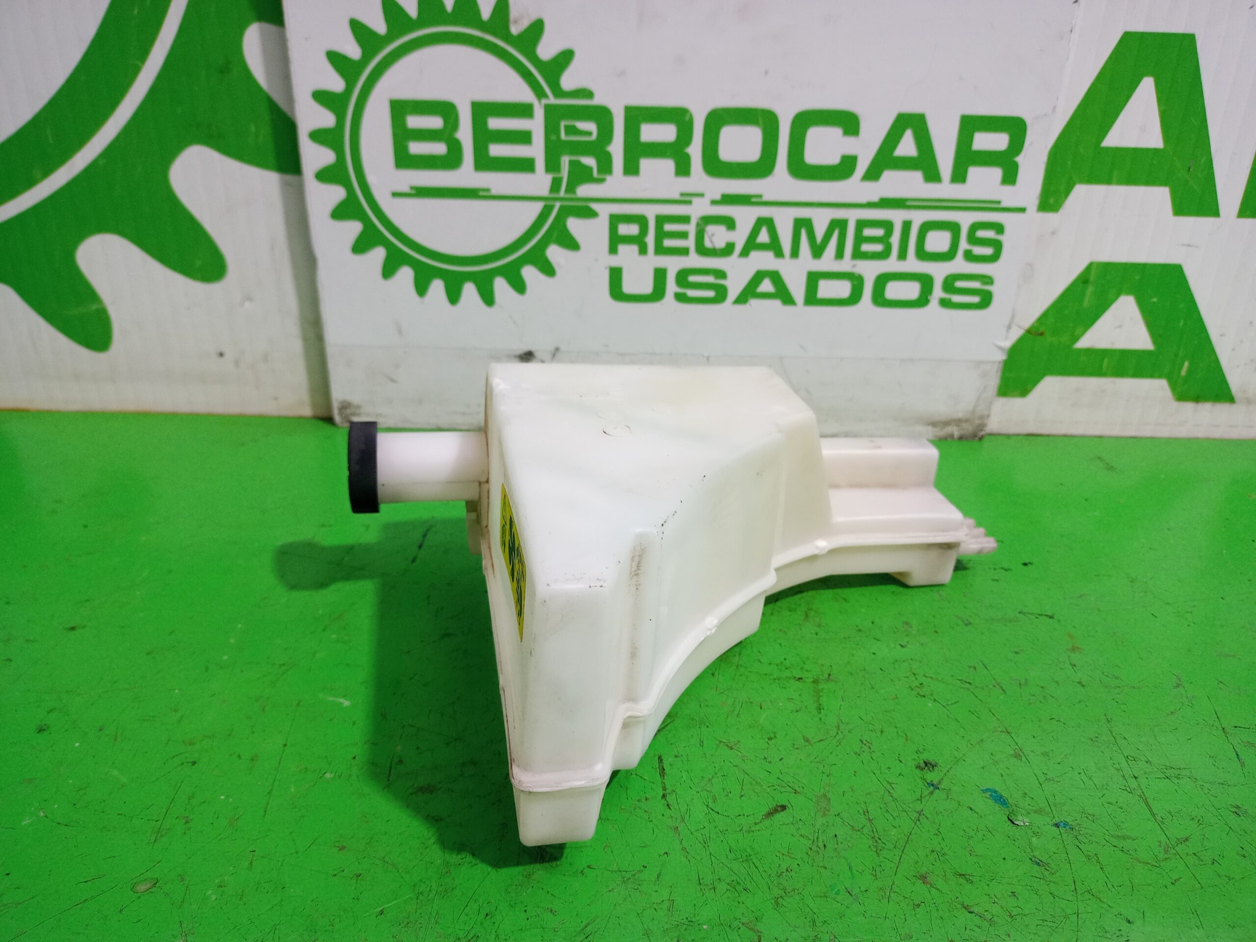 deposito_expansion_217101fa0a_nissan_juke_f15_acenta