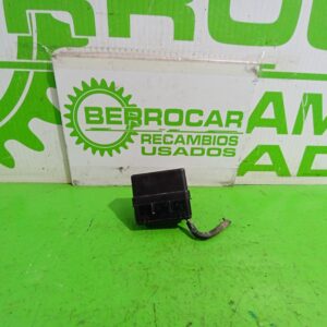 caja_reles_fusibles_71242730_nissan_juke_f15_acenta