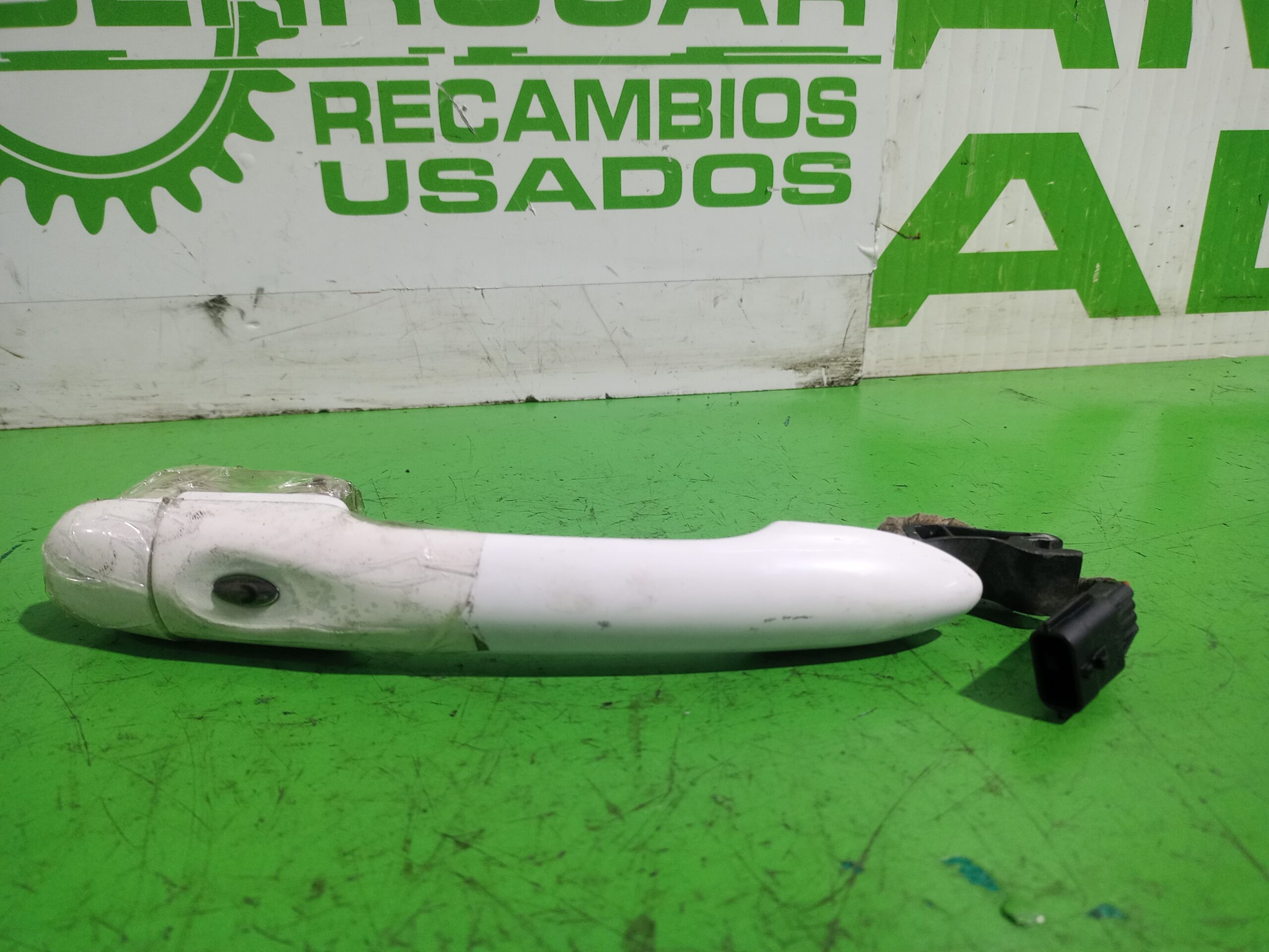 maneta_exterior_trasera_derecha_806b04979r_renault_scenic_iii_xmod_bose